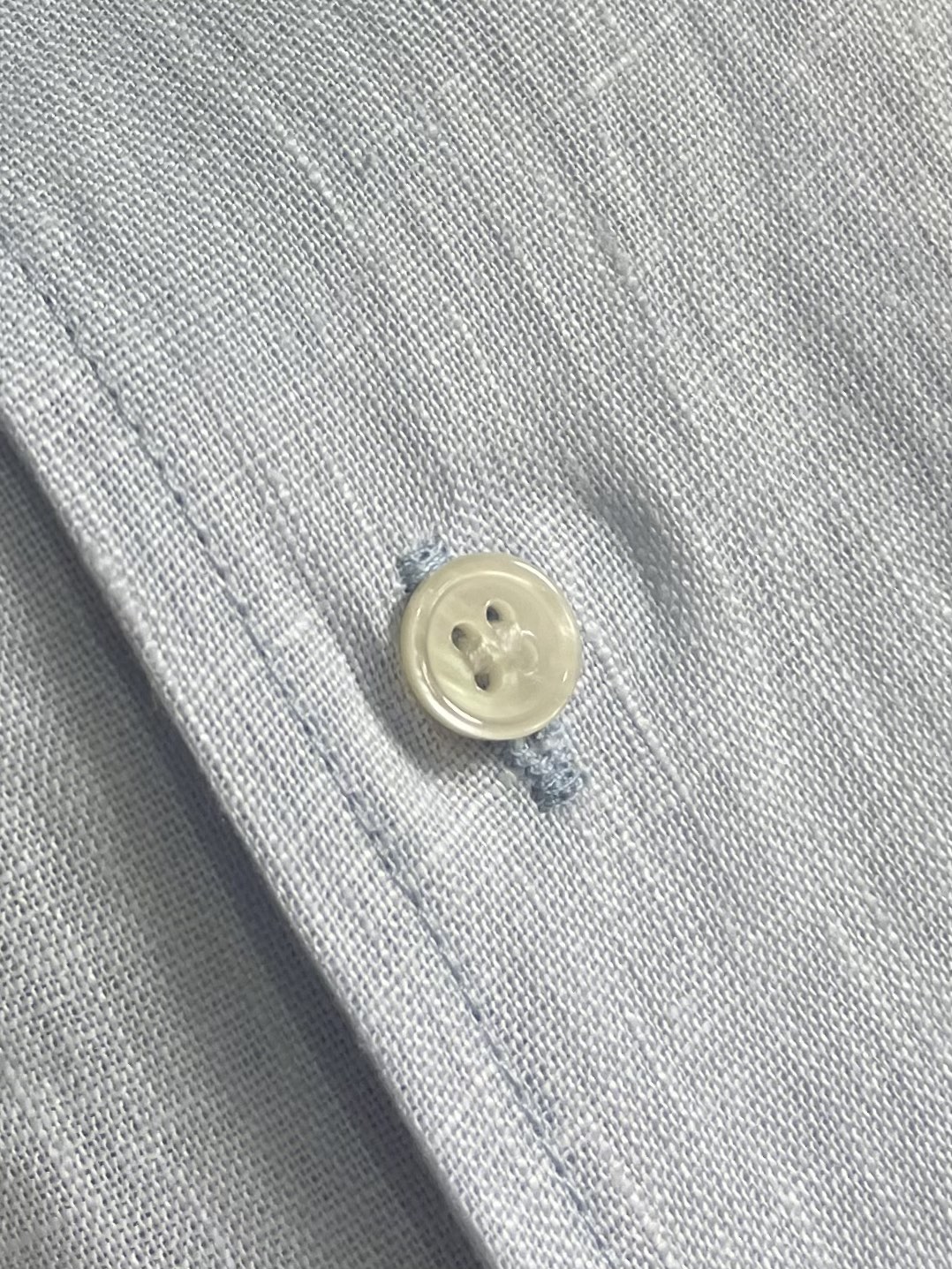 
lP🆕 LoroPiana2025SS秋新款Andre男士长袖衬衫，卓尔不群的Andre衬衫为翻领设计