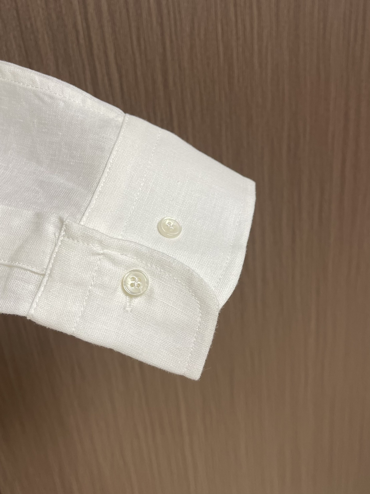 
lP🆕 LoroPiana2025SS秋新款Andre男士长袖衬衫，卓尔不群的Andre衬衫为翻领设计