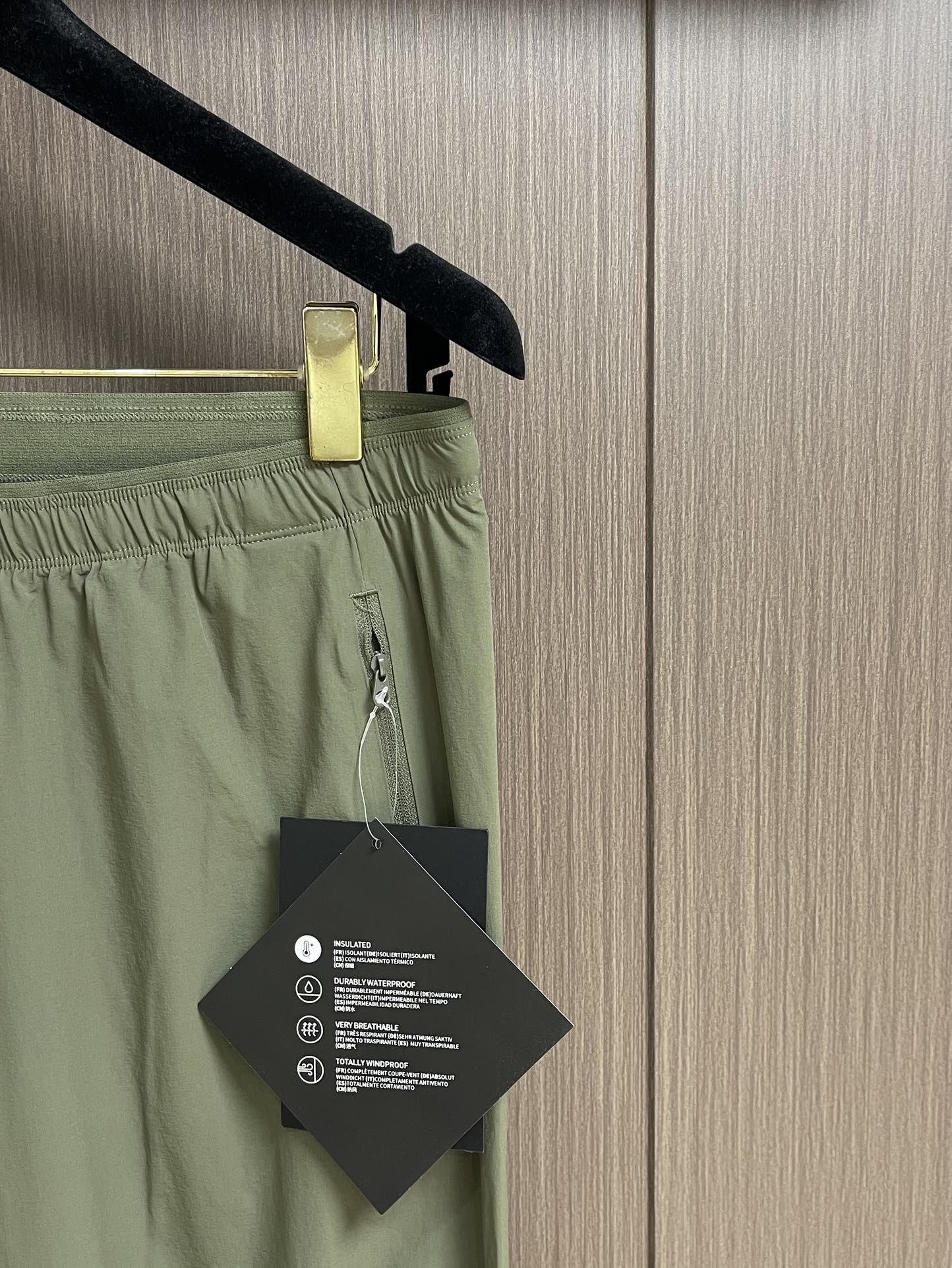 
Aycteryx 始祖鸟 2025fw 印花logo休闲裤 高端32s双纱380克客供面料，重磅面料 