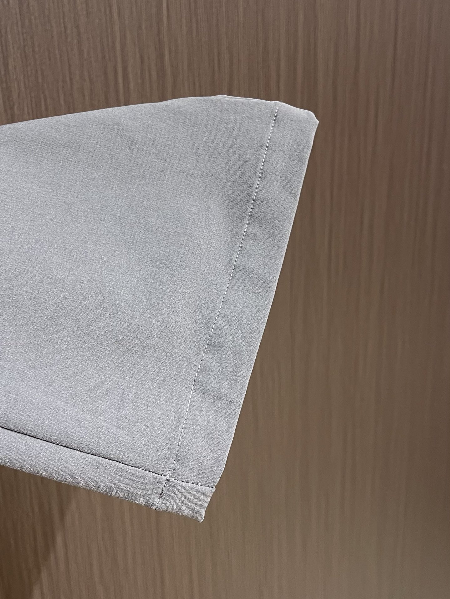 
ARCTERYX 始祖鸟2025ss春夏新款休闲运动风格休闲裤，户外品牌可能大家第一想到的就是、给人一