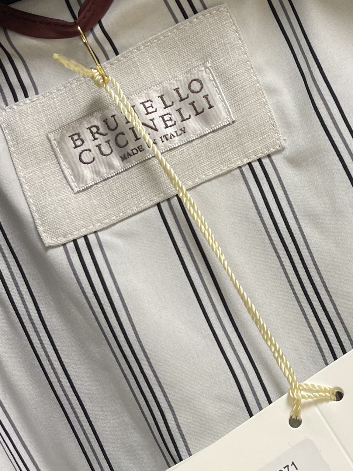 
BC 2025s春夏新款轻薄亚麻外套，男士刺绣徽标商务休闲夹克外套！选用客供定织定染轻薄天丝亚麻面料打