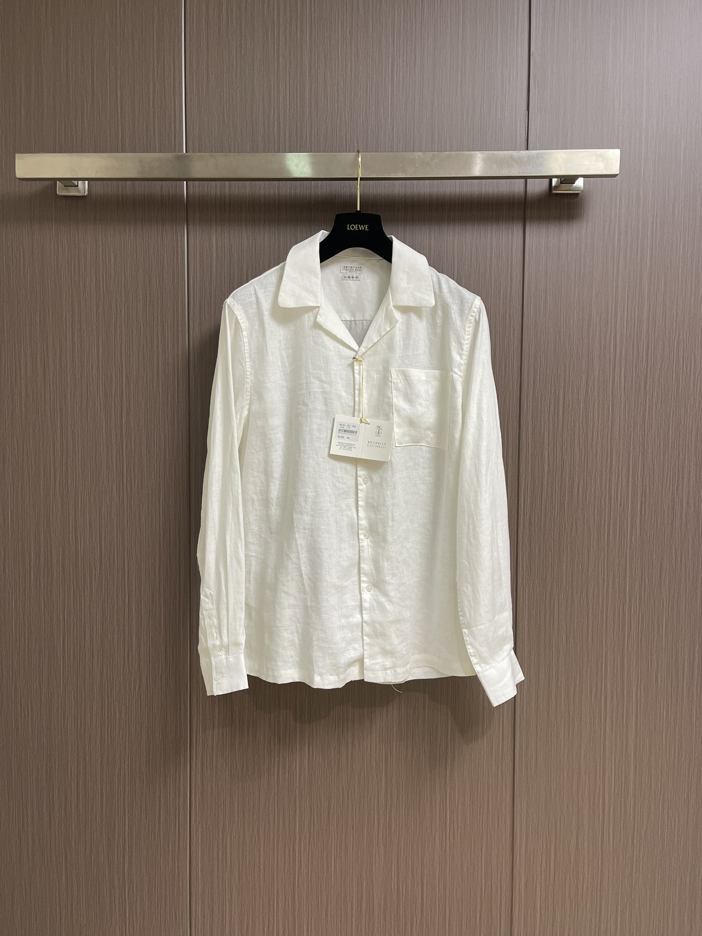 
BC 古巴领口袋长袖纯亚麻衬衣！带你领略复古与现代的完你玩转色彩的一款亚麻长袖衬衫 经典独特设计的古巴