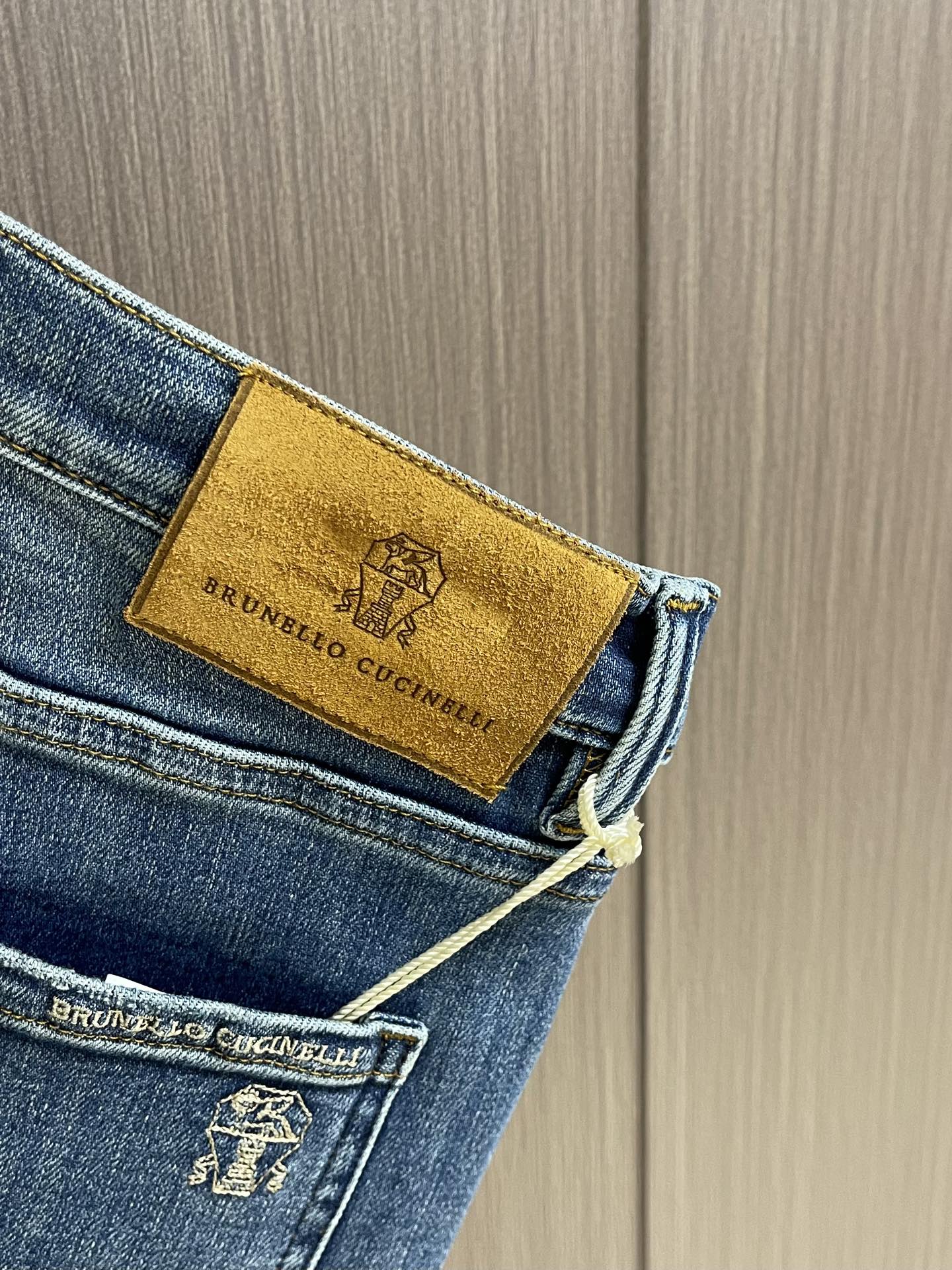 
BrunelloCucinelli BC 男士休闲牛仔裤，2025SS早春新款，内里完美包边，定制原版