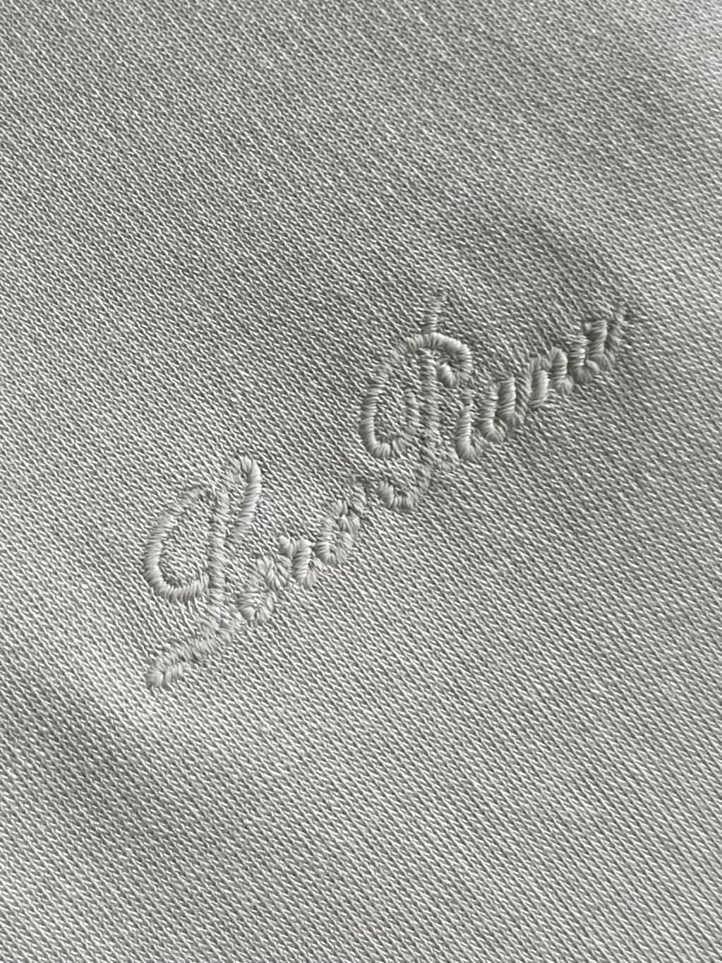 lP🆕 LoroPiana 2025ss秋冬新款长袖T恤打底衫，全品相！工艺采用胸前logo 刺绣设计！