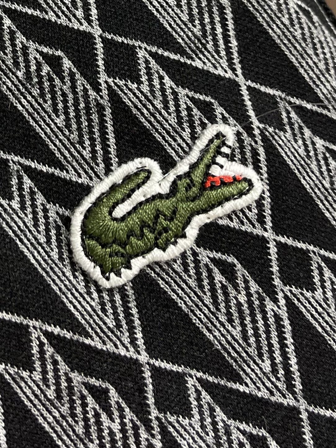 整套Lacoste 满印logo面料提花织带外套长裤套装，提花拼色字母Logo标志！标志性品牌元素，重工