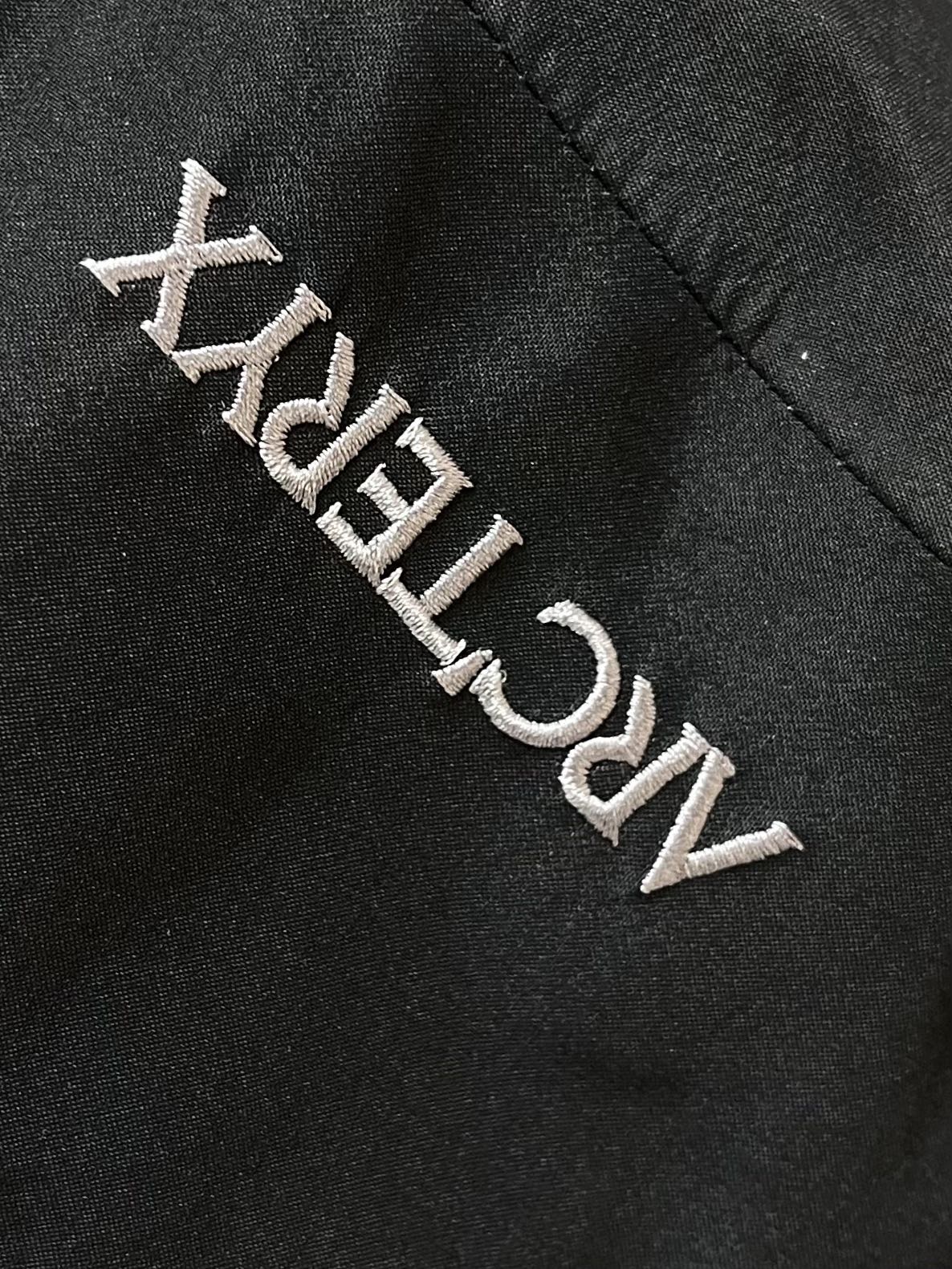 arcteryx beta lightweight，防水防风透气连帽夹克外套，系列连帽城市户外轻量化 防