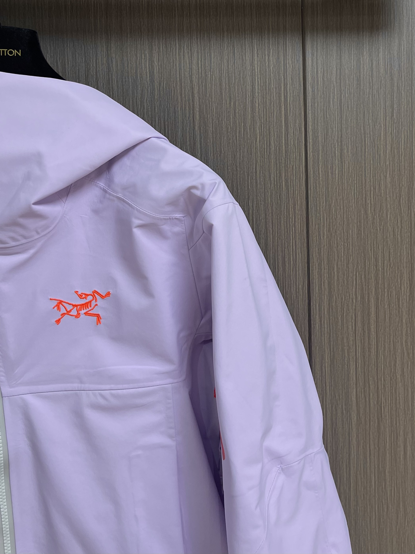 arcteryx beta lightweight，防水防风透气连帽夹克外套，系列连帽城市户外轻量化 防