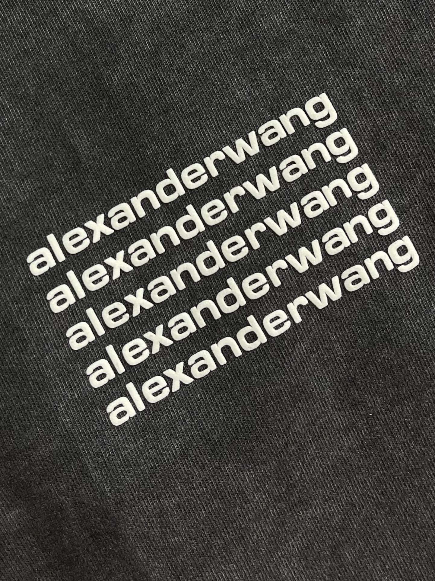 Alexander Wang 2025ss早秋新款圆领打底长袖T恤 经典标语发泡工艺 面料定制定染重工炒