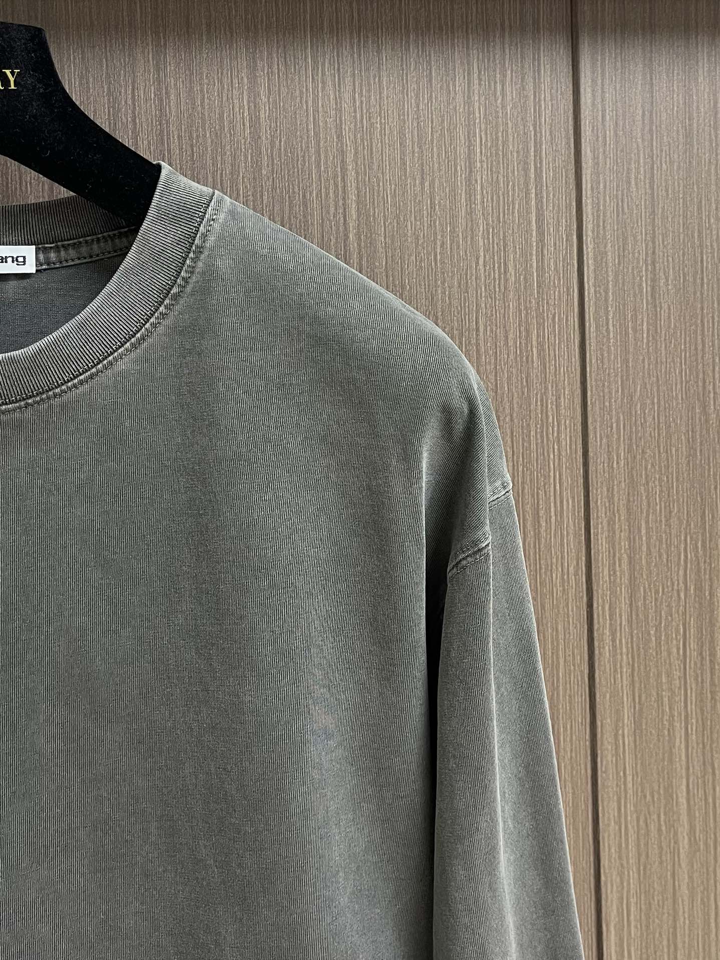 Alexander Wang 2025ss早秋新款圆领打底长袖T恤 经典标语发泡工艺 面料定制定染重工炒