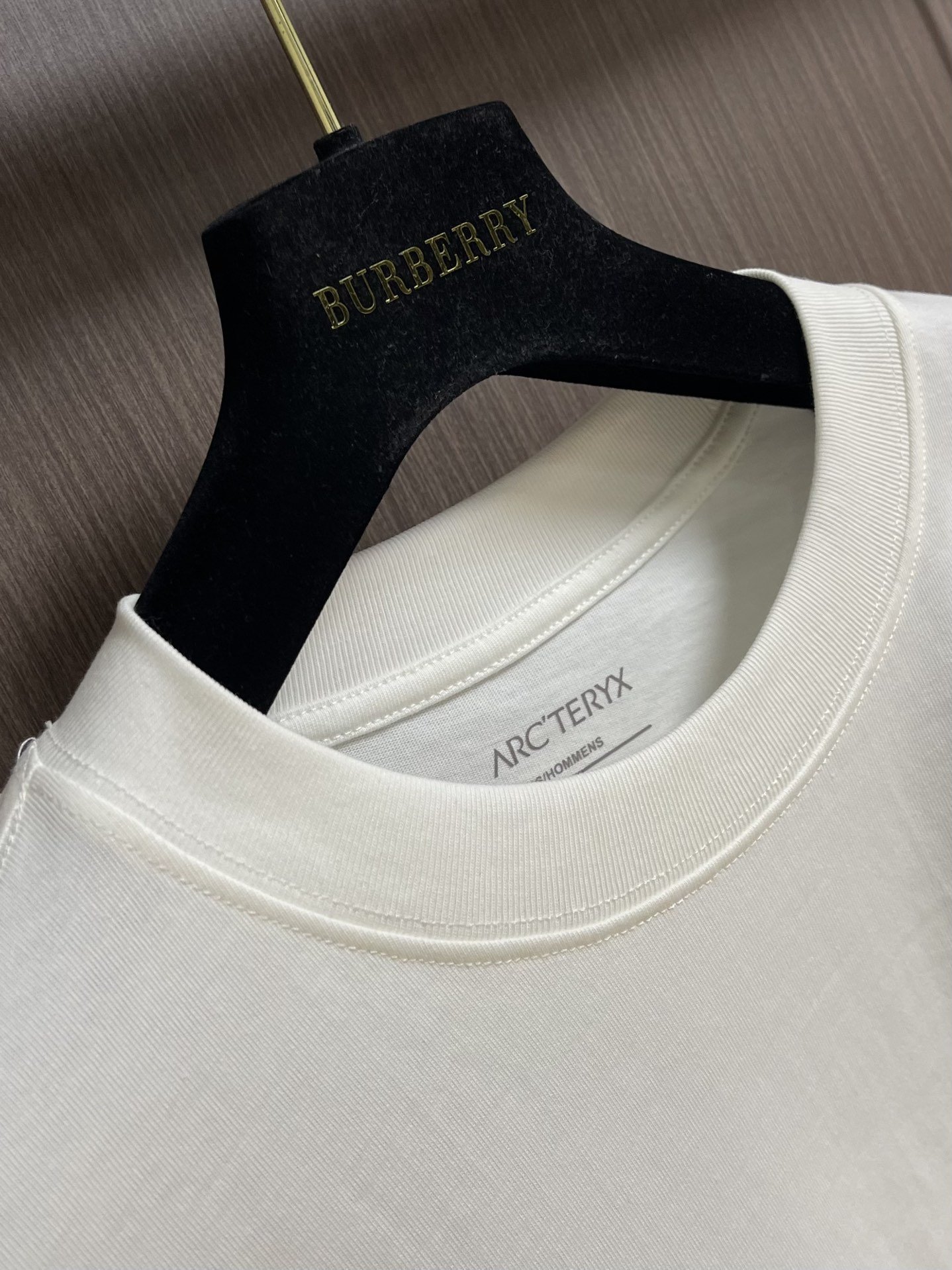 ARCTERYC 始祖鸟 2025FW早秋新款长袖T恤，必不可少的打底长袖衫，这就是你衣柜缺的那件，舒服