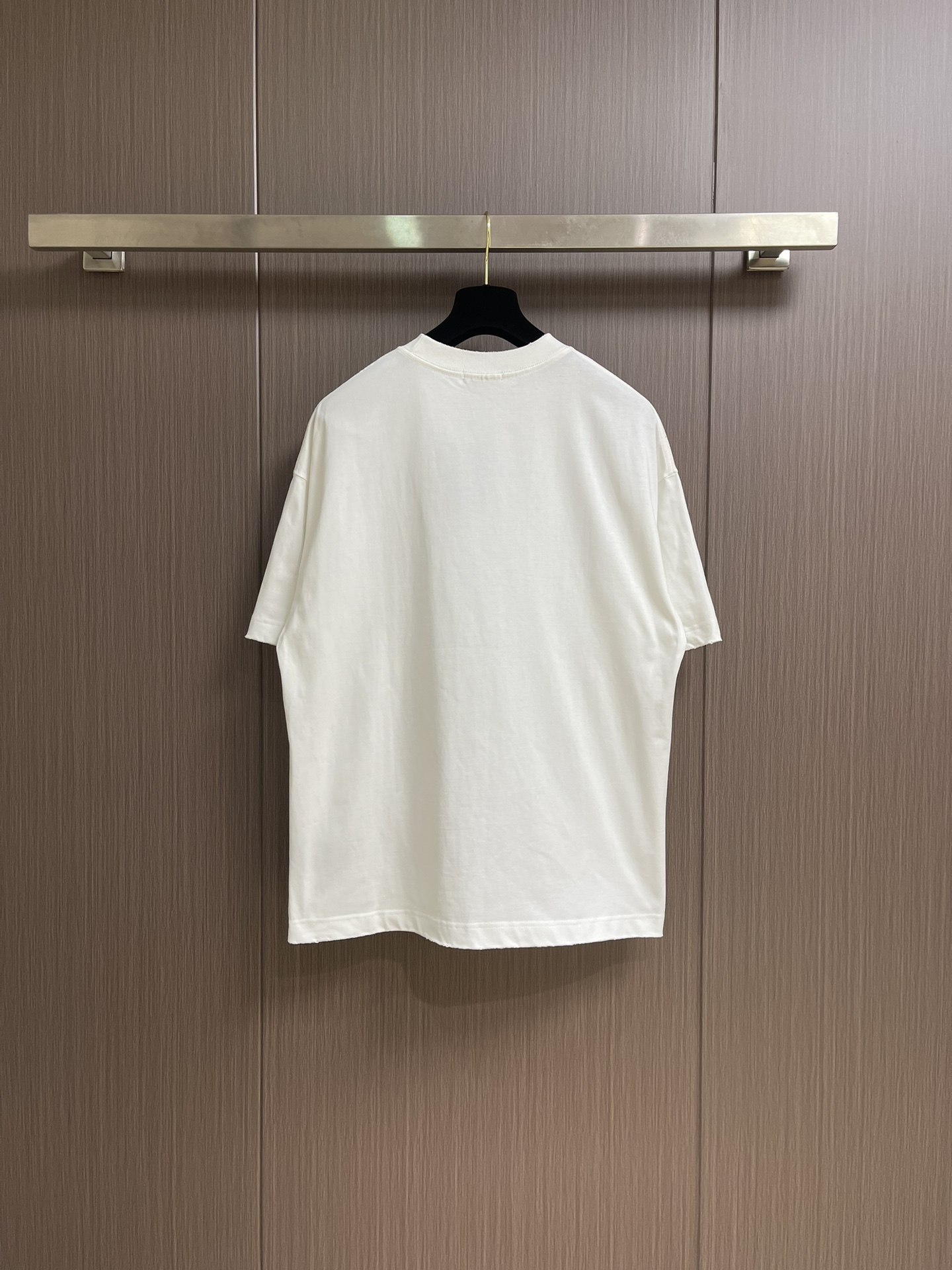 Balenciaga 联名Puma系列印花洗水短袖T恤，面料采用定织定染全棉双纱。克重260克，布面干净