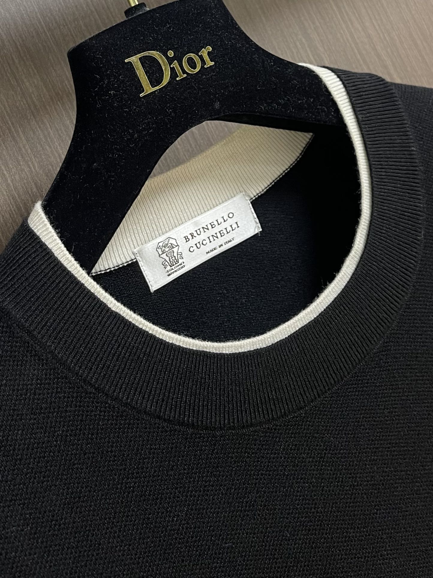 BC Brunello Cucinelli 2025SS秋季新品假两件长袖T恤，帅气时尚，简约百搭款。不