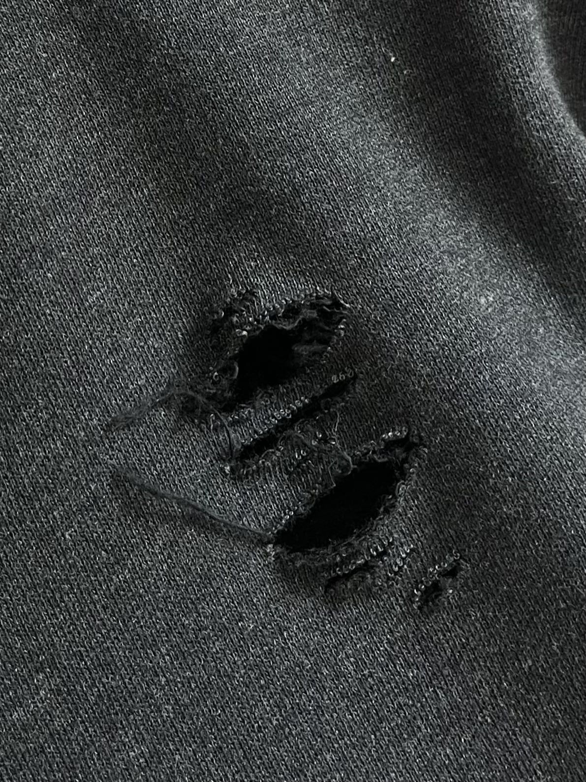 Acne Studios 破洞做旧徽标拉链外套，定制定染灰绿臻柔棉彩棉料 云感般的触感 细腻柔软 舒适贴