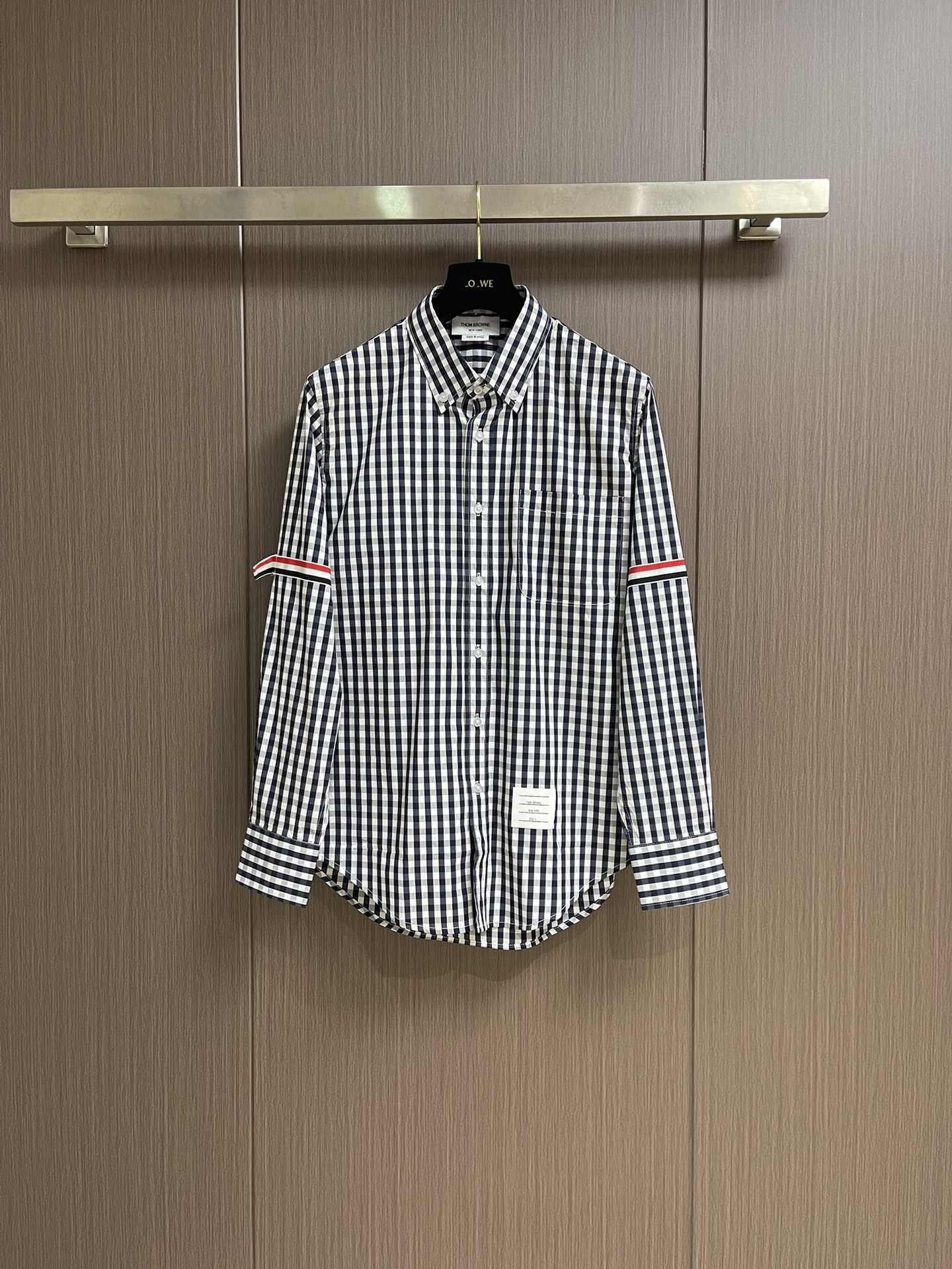 THOM BROWNE TB经典双袖织带色织格子长袖衬衫 面料采用高定色织定制100％新疆长绒棉深蓝色条