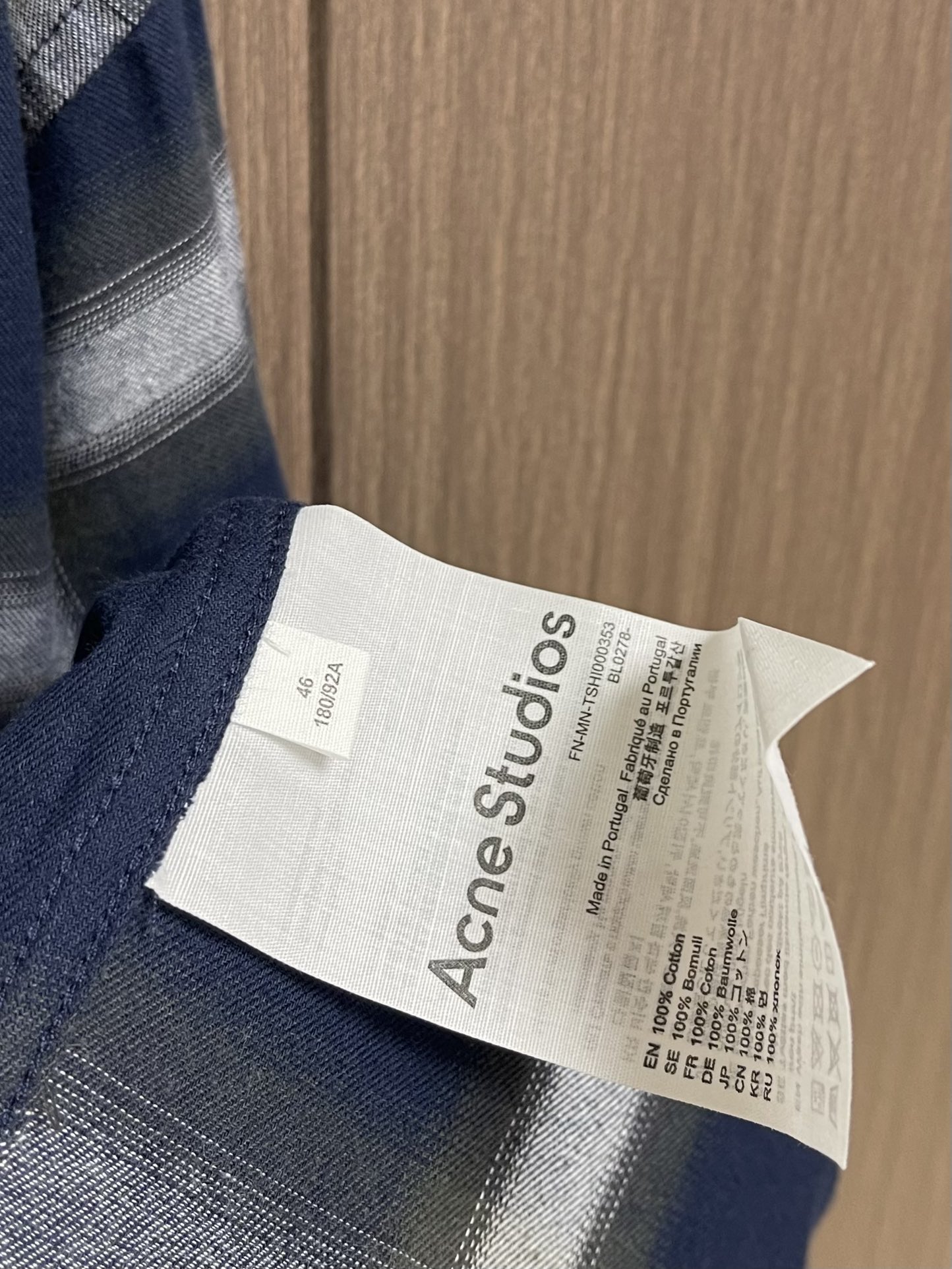 Acne Studios 格纹纽扣长袖衬衫，定制有机棉磨绒格纹斜纹布 纹理清晰 质感十足 舒适贴肤 一抹