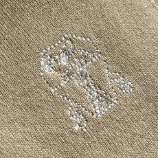 BrunelloCucinelli布鲁内洛.库奇内利 BC 长袖针织POLO衫 看似简约的设计 领口与袖 BrunelloCucinelli布鲁内洛.库奇内利 BC 长袖针织POLO衫 看似简约的设计 领口与袖