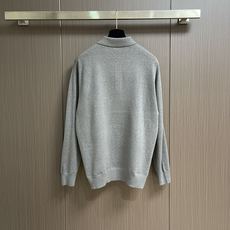 BrunelloCucinelli布鲁内洛.库奇内利 BC 长袖针织POLO衫 看似简约的设计 领口与袖 BrunelloCucinelli布鲁内洛.库奇内利 BC 长袖针织POLO衫 看似简约的设计 领口与袖