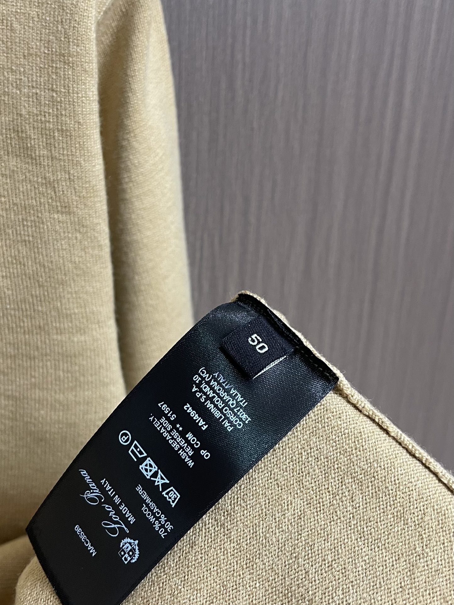 lP🆕 Loro Piano诺悠翩雅2025SS秋冬新款针织POLO 经典设计感与颜值爆棚，品质更是无法