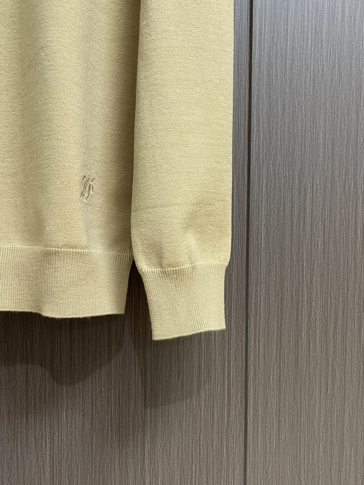 lP🆕 Loro Piano诺悠翩雅2025SS秋冬新款针织POLO 经典设计感与颜值爆棚，品质更是无法