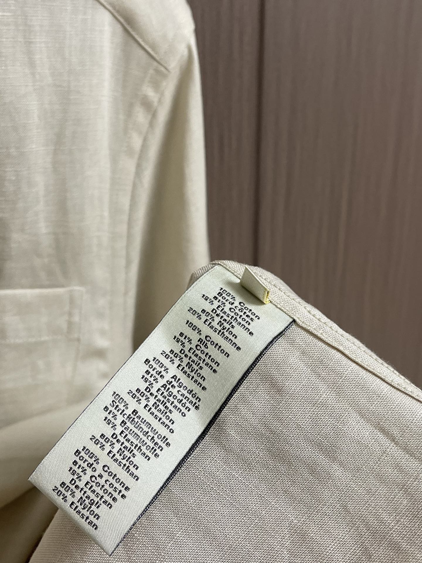 Hermes 2025ss秋季新款天然亚麻材质休闲长袖衬衫 合体的剪裁 五金辅料全品相 面料采用天然亚麻