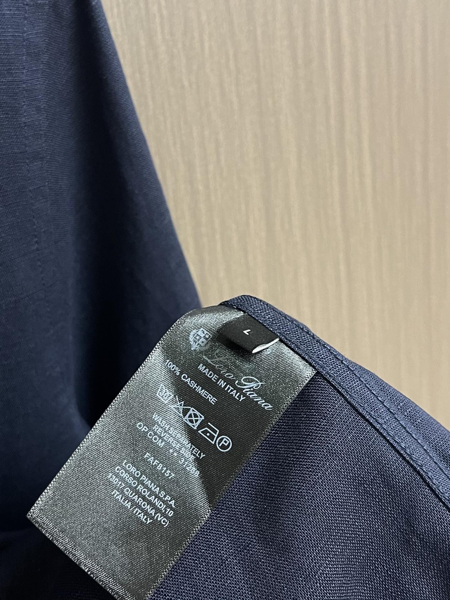lP🆕 Loro Piana 2025ss秋季全品相订单，商务通勤 天然亚麻材质休闲衬衫，合体的剪裁 五