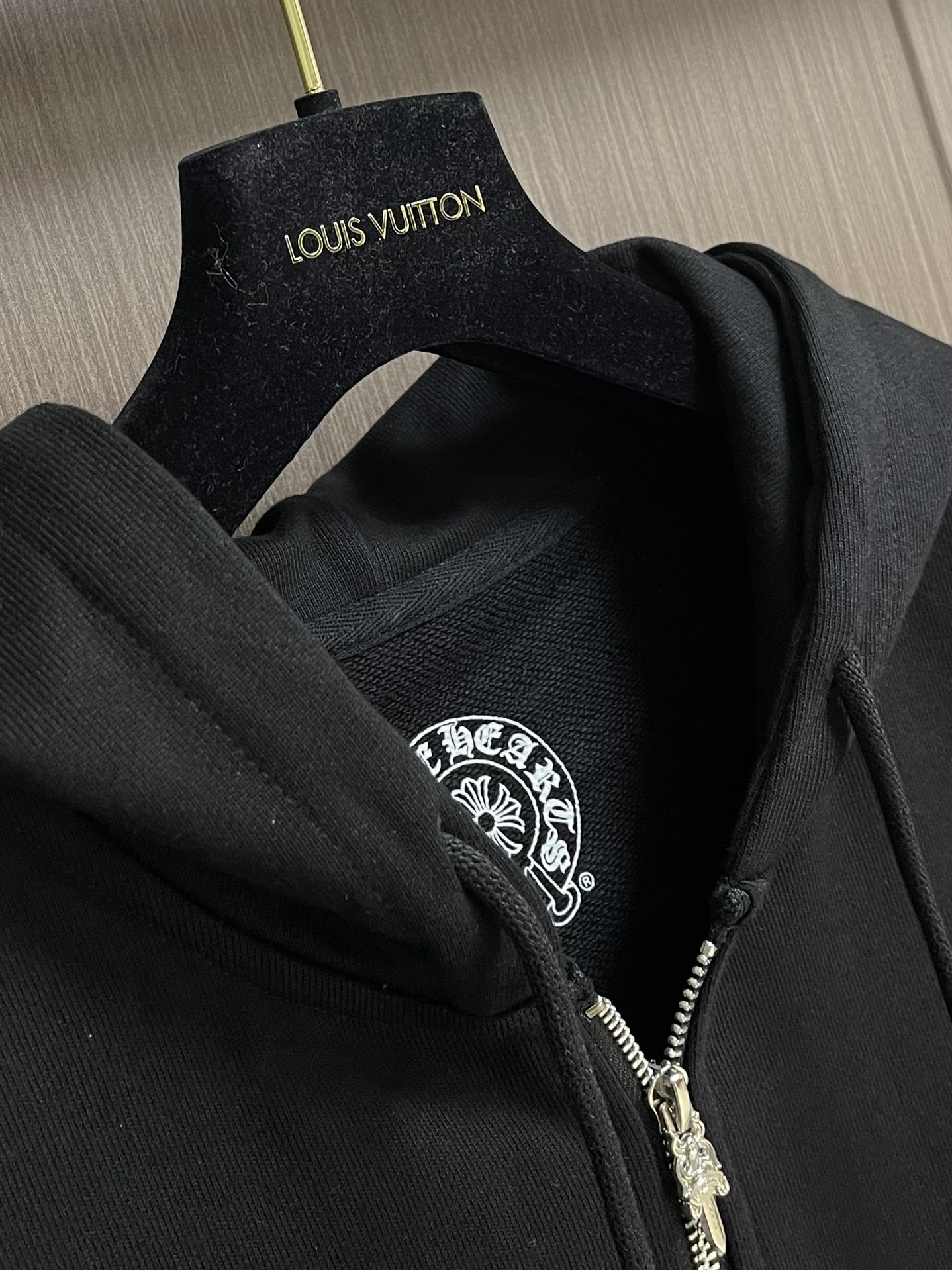 CH Come Hearts 2025FW 红十字架印花拉链连帽外套，高克重高密度高品质 毛料柔软细腻亲