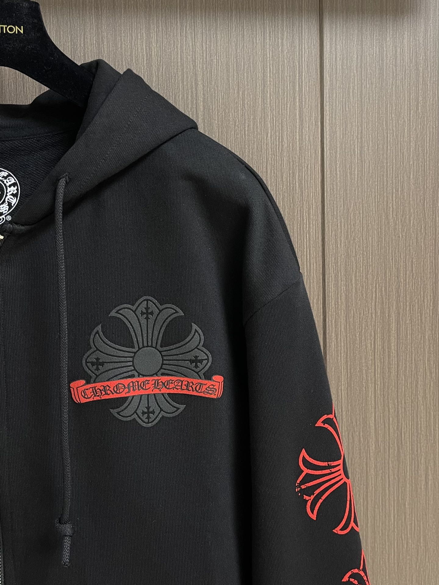 CH Come Hearts 2025FW 红十字架印花拉链连帽外套，高克重高密度高品质 毛料柔软细腻亲