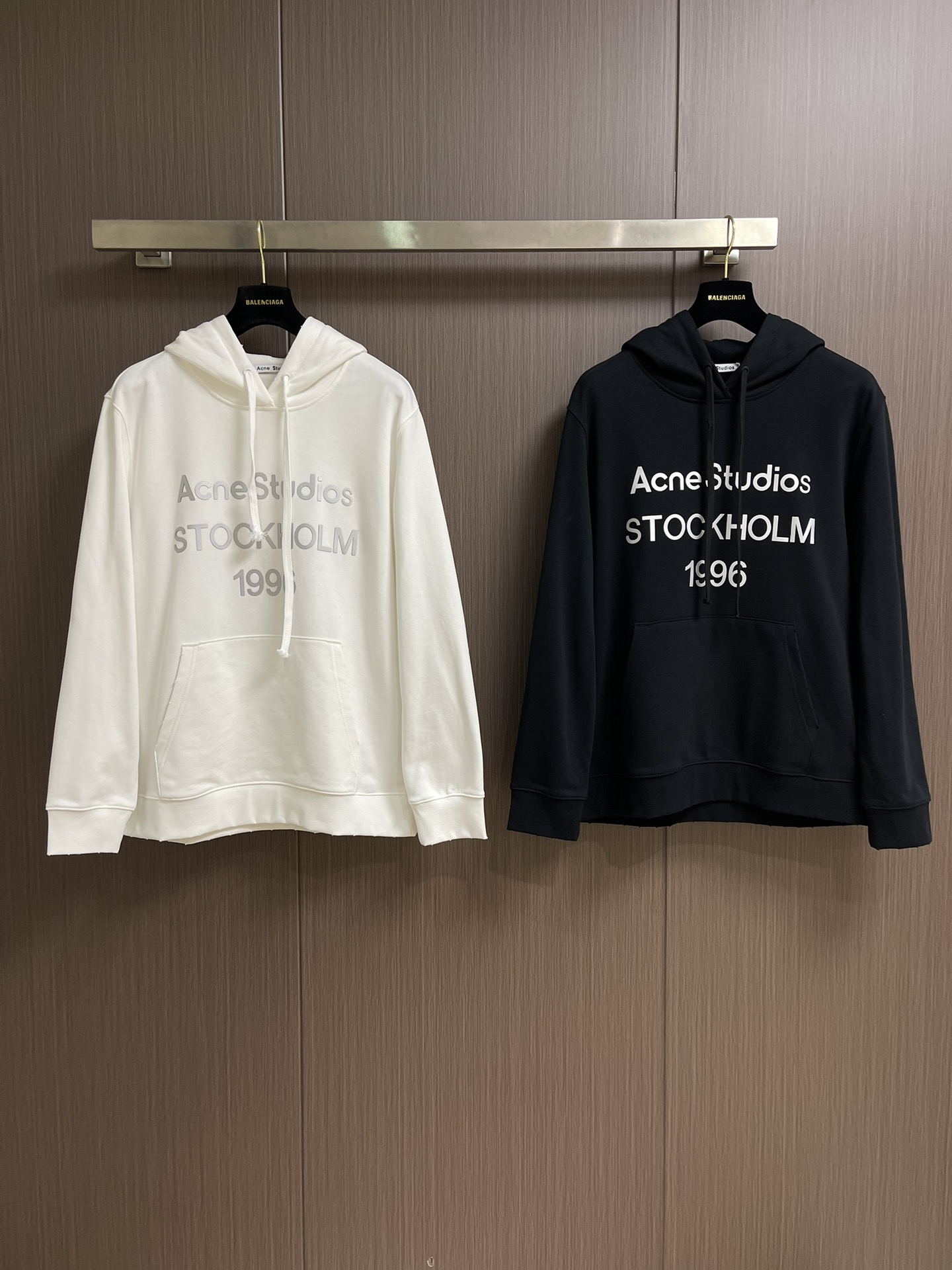 acne studio 2025SS连帽长袖卫衣，3d立体胶印工艺 不开裂不脱胶，双纱纯棉！手感超棒！亲