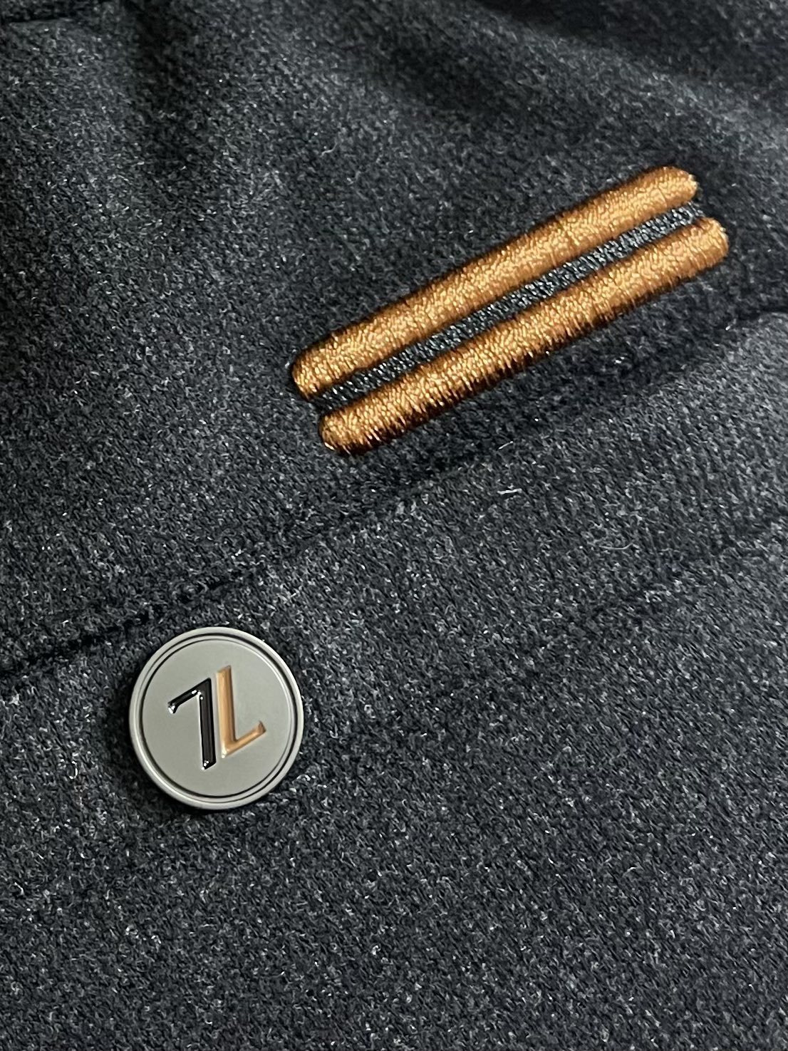 Ermenegildo Zegna 2025SS 早秋男士直筒休闲裤! 一个致力于男士成衣的品牌!!专注