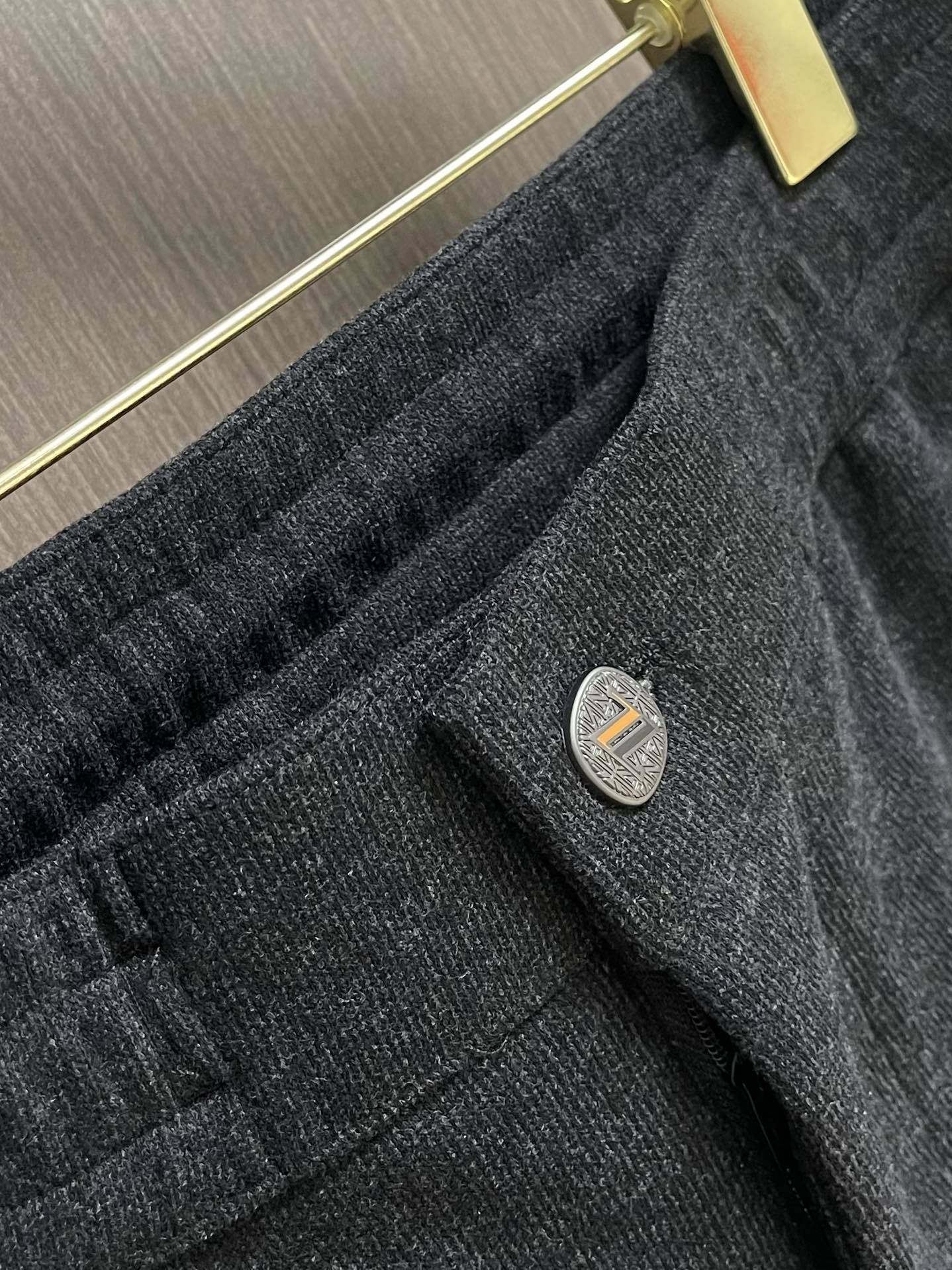 Ermenegildo Zegna 2025SS 早秋男士直筒休闲裤! 一个致力于男士成衣的品牌!!专注