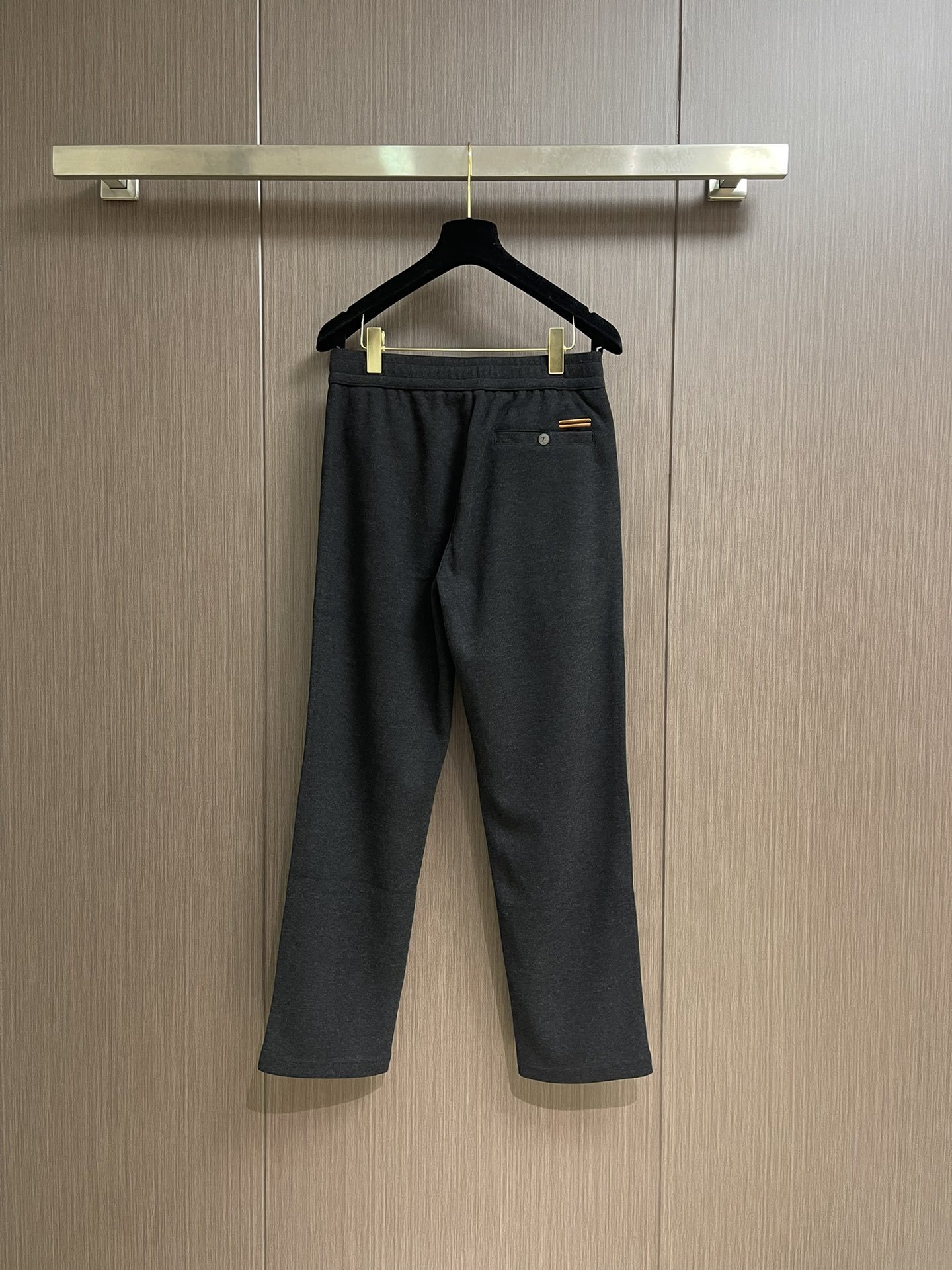 Ermenegildo Zegna 2025SS 早秋男士直筒休闲裤! 一个致力于男士成衣的品牌!!专注