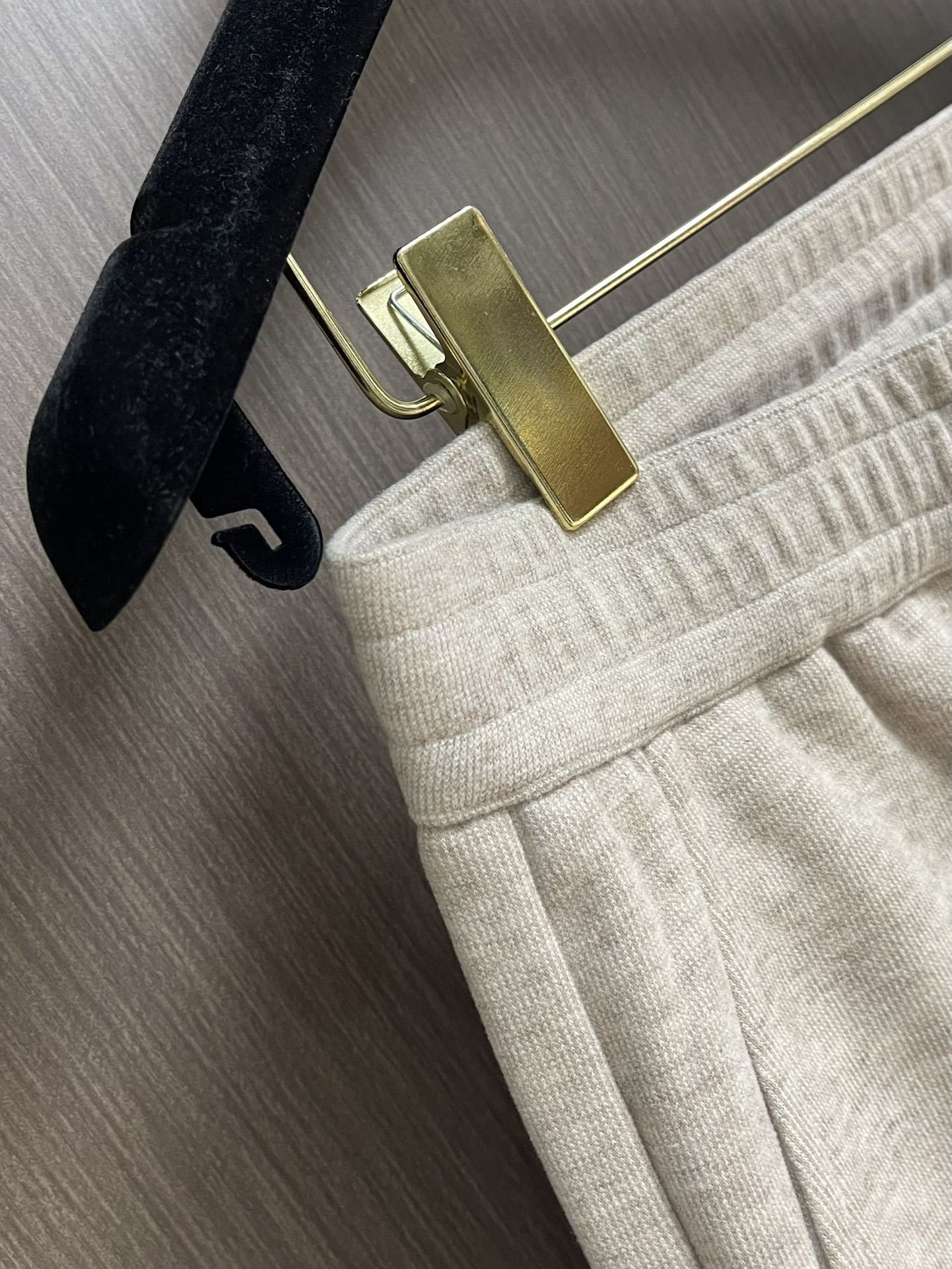 Ermenegildo Zegna 2025SS 早秋男士直筒休闲裤! 一个致力于男士成衣的品牌!!专注
