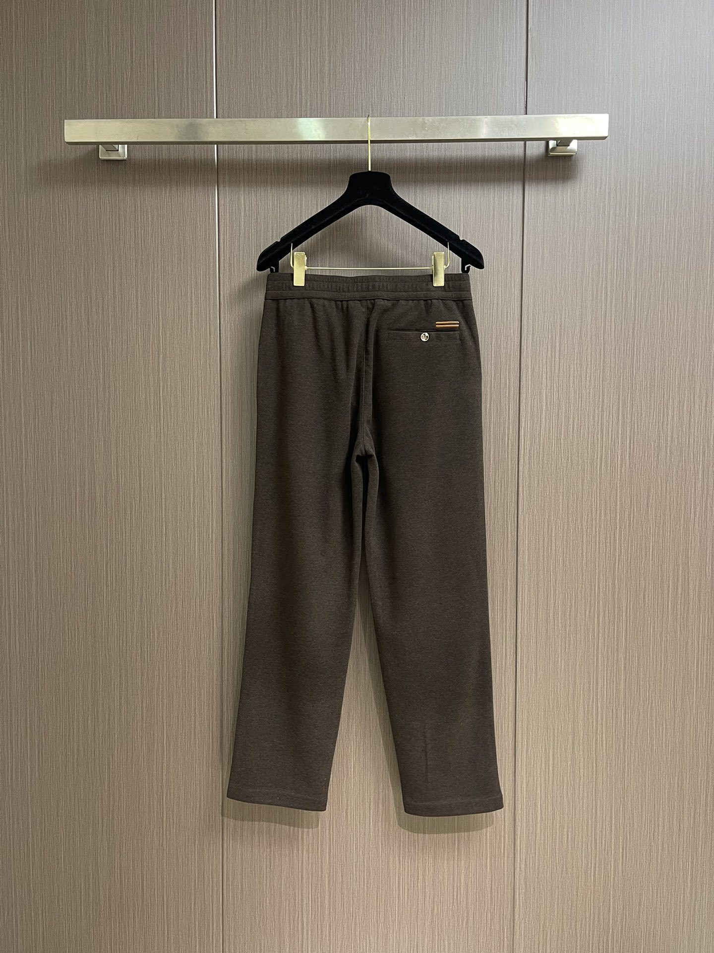 Ermenegildo Zegna 2025SS 早秋男士直筒休闲裤! 一个致力于男士成衣的品牌!!专注