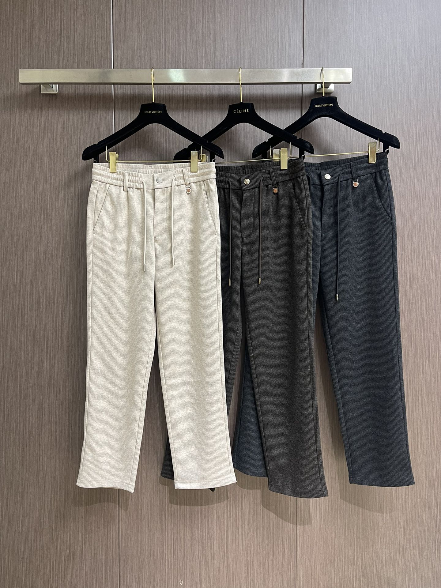 lP🆕 loroPiana 2025FW秋冬新款直筒卫裤休闲裤，定制混纺面料软糯舒集高级感温暖度于一体，