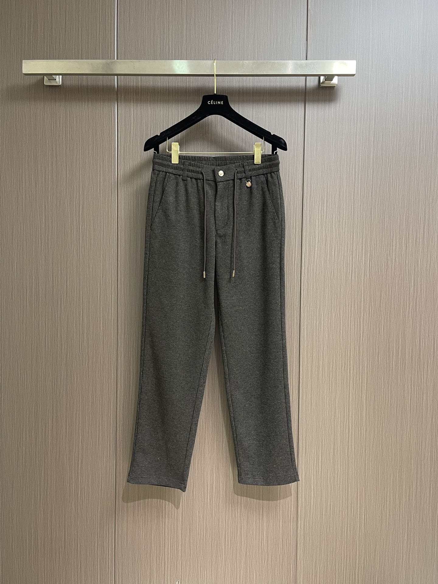 lP🆕 loroPiana 2025FW秋冬新款直筒卫裤休闲裤，定制混纺面料软糯舒集高级感温暖度于一体，