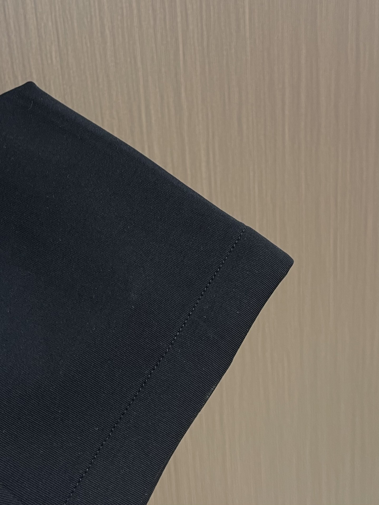 lululemon 2025SS早秋新款长裤 走秀款 今年最新定制面料 直筒裤版型搭配洗水线条设计 非常