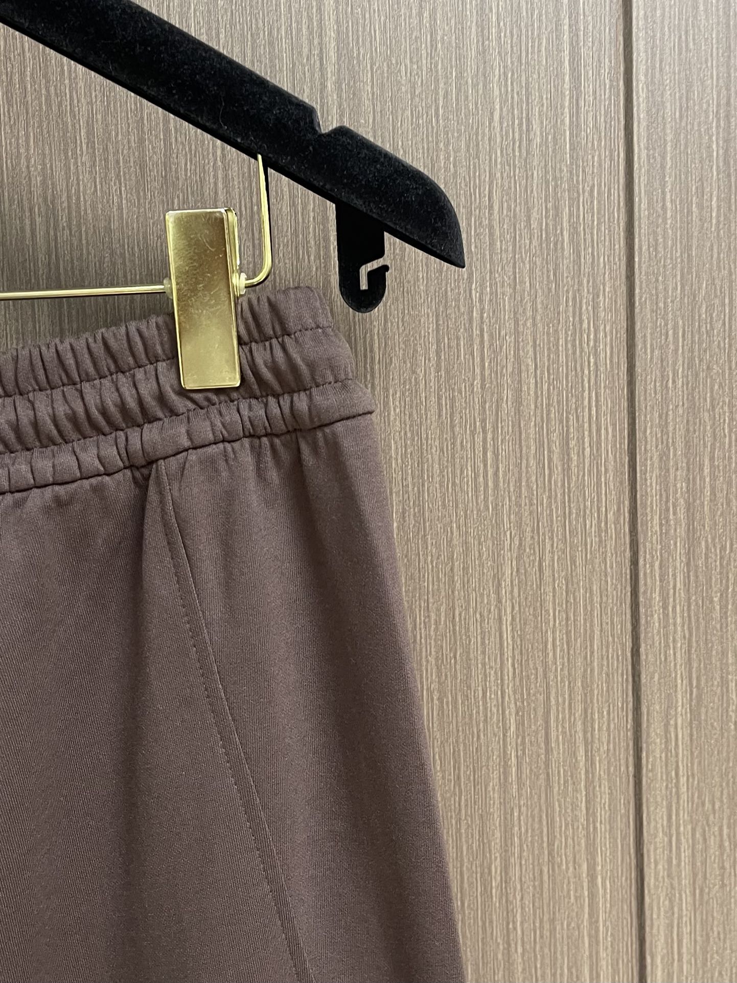 Alexander Wang 亚历山大王 极简风做旧设计卫裤，慵懒自在超级实穿的早秋必入款 廓形 整体剪