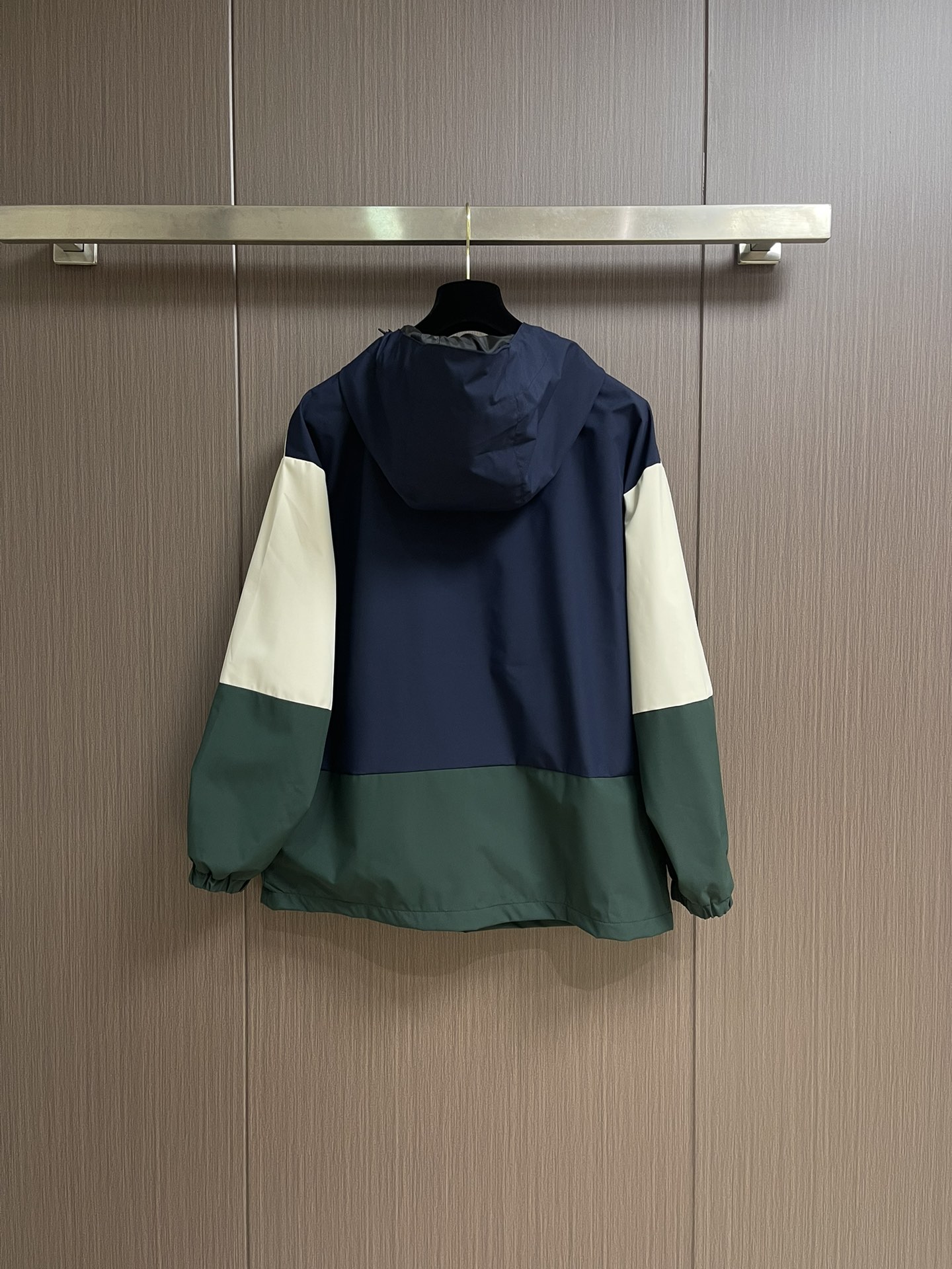 arcteryx 始祖鸟 2025ss早秋新款拼接连帽外套，户外必入款，日常休闲户外运动跑步，注重行动上