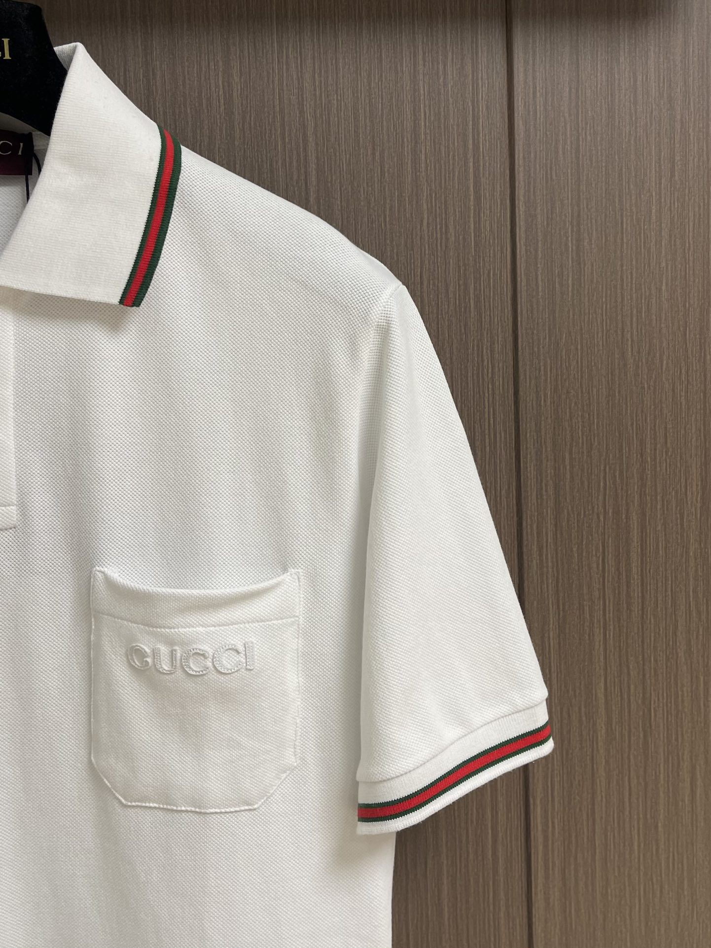 GUCCI 2025Ss新款珠地棉短袖POLO衫 定制三角珠层雅致珠地棉 质感十足 舒适贴肤 深蓝雅韵 