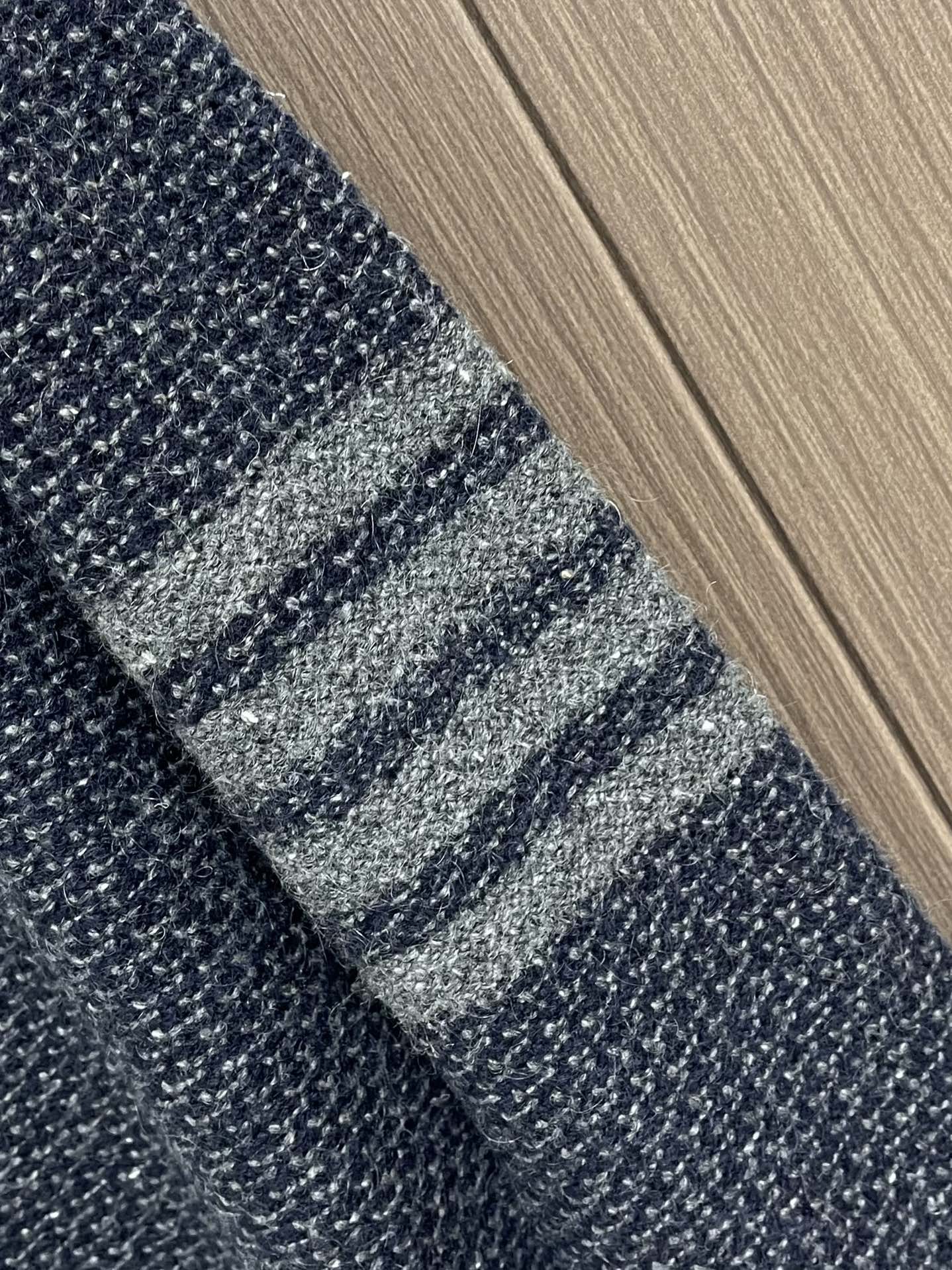 ThomBrowne汤姆布朗 TB 粗针彩纱羊毛POLO领针织毛衣，德国斯托尔进口机织357针型高织高密