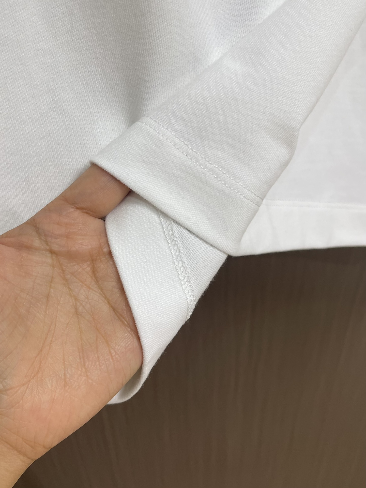 CH 克罗心新款刺绣长袖T恤，重磅420克双纱面料 整衣洗水两遍 重磅面料 领口采用冰感索罗娜 宽松版型