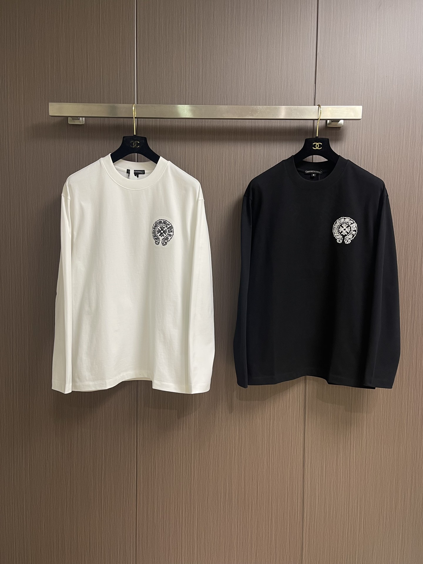 CH 克罗心新款刺绣长袖T恤，重磅420克双纱面料 整衣洗水两遍 重磅面料 领口采用冰感索罗娜 宽松版型