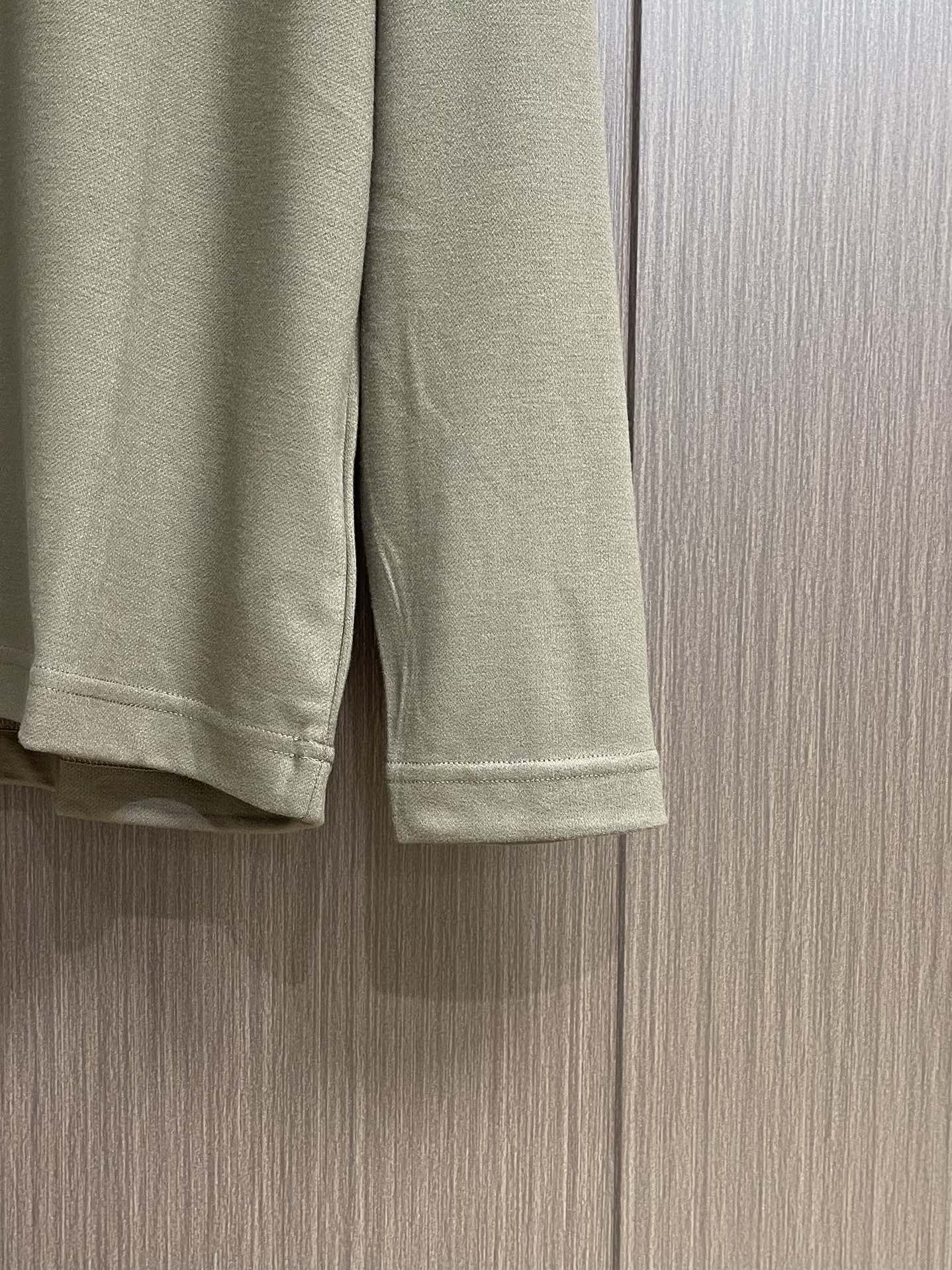 Zegna 2025fw秋冬新品圆领长袖T恤，时尚休闲打底衫，进口优质澳绒打造，给您羊绒般的呵护、非常贴