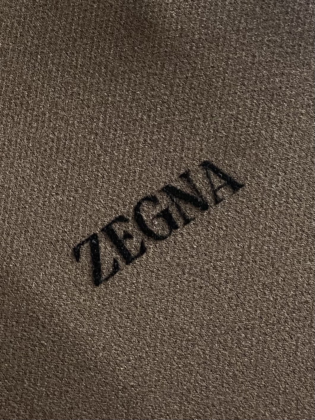 Zegna 2025fw秋冬新品圆领长袖T恤，时尚休闲打底衫，进口优质澳绒打造，给您羊绒般的呵护、非常贴