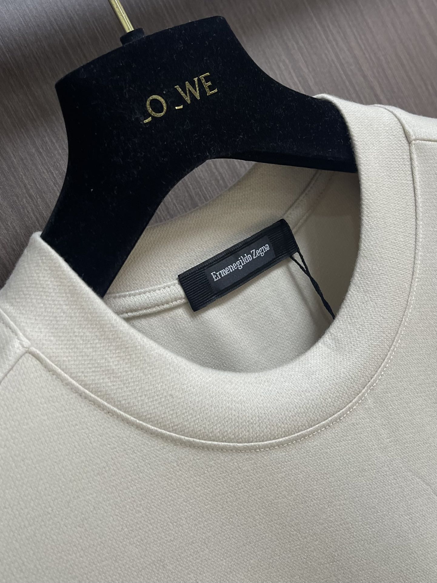 Zegna 2025fw秋冬新品圆领长袖T恤，时尚休闲打底衫，进口优质澳绒打造，给您羊绒般的呵护、非常贴
