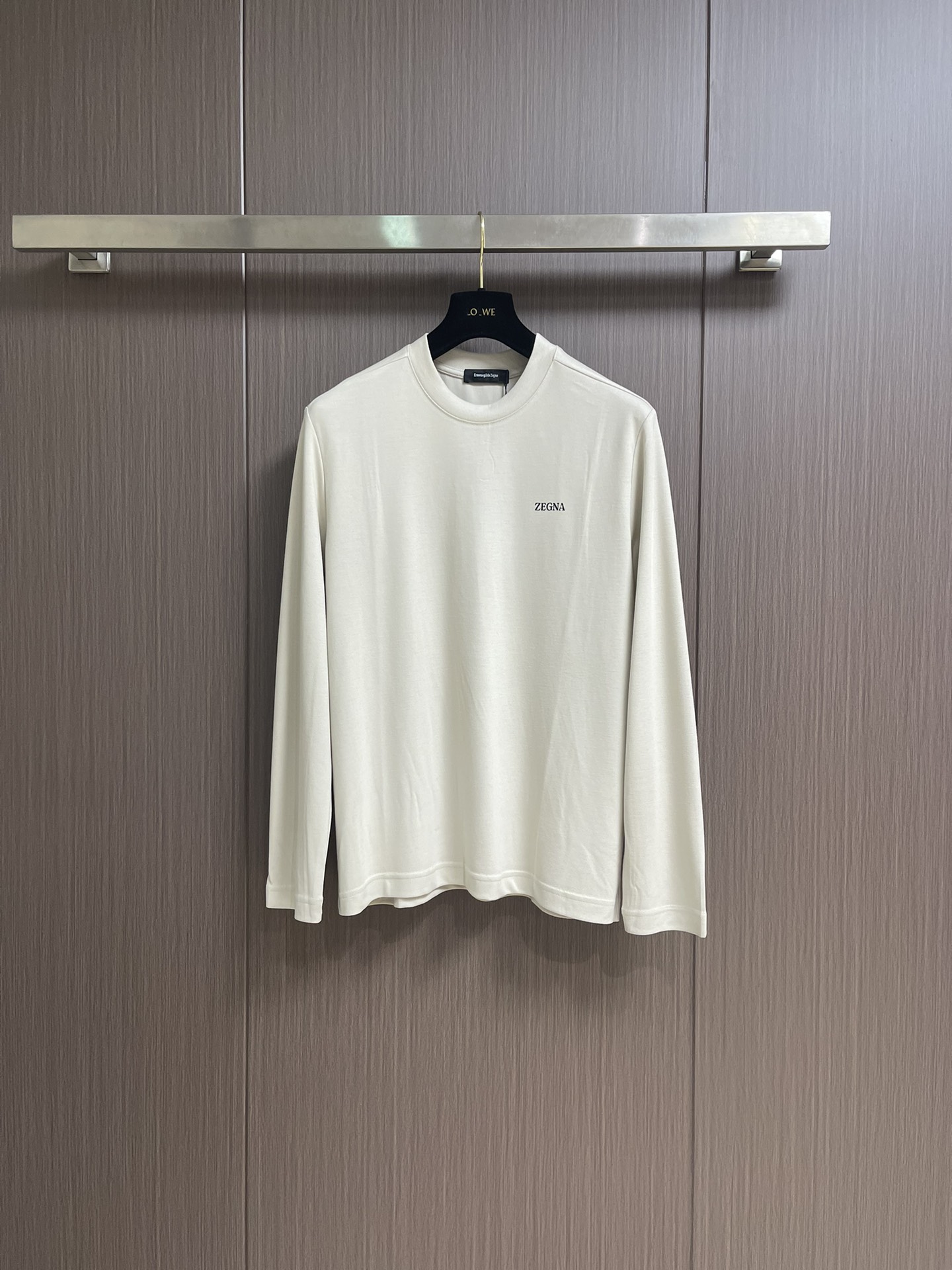 Zegna 2025fw秋冬新品圆领长袖T恤，时尚休闲打底衫，进口优质澳绒打造，给您羊绒般的呵护、非常贴