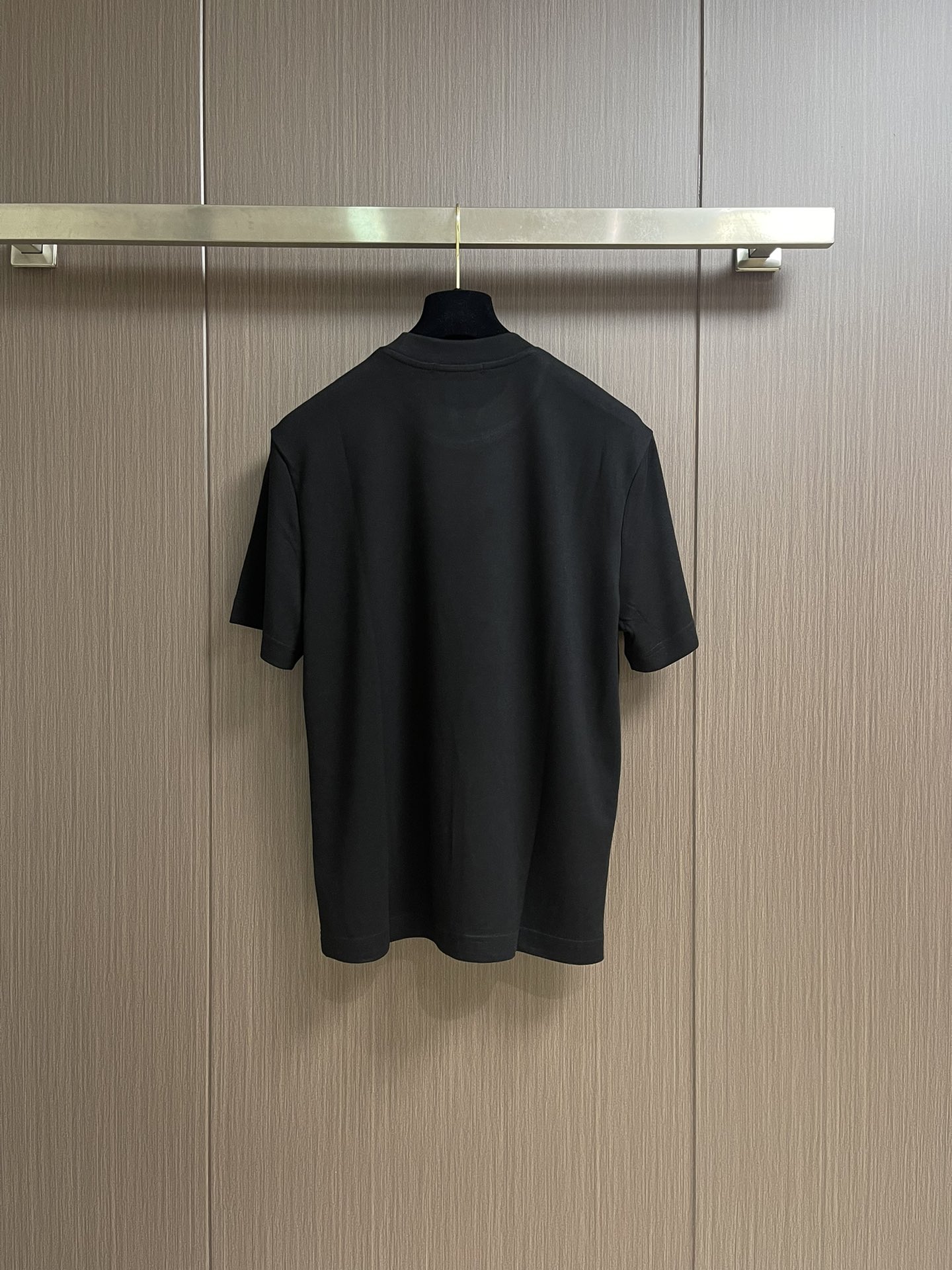 Zegna 2025fw秋冬新品圆领短袖T恤，时尚休闲打底衫，进口优质澳绒打造，给您羊绒般的呵护、非常贴