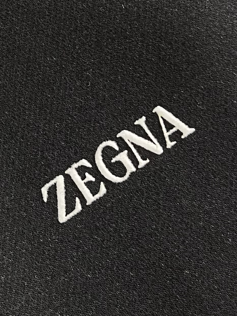 Zegna 2025fw秋冬新品圆领短袖T恤，时尚休闲打底衫，进口优质澳绒打造，给您羊绒般的呵护、非常贴