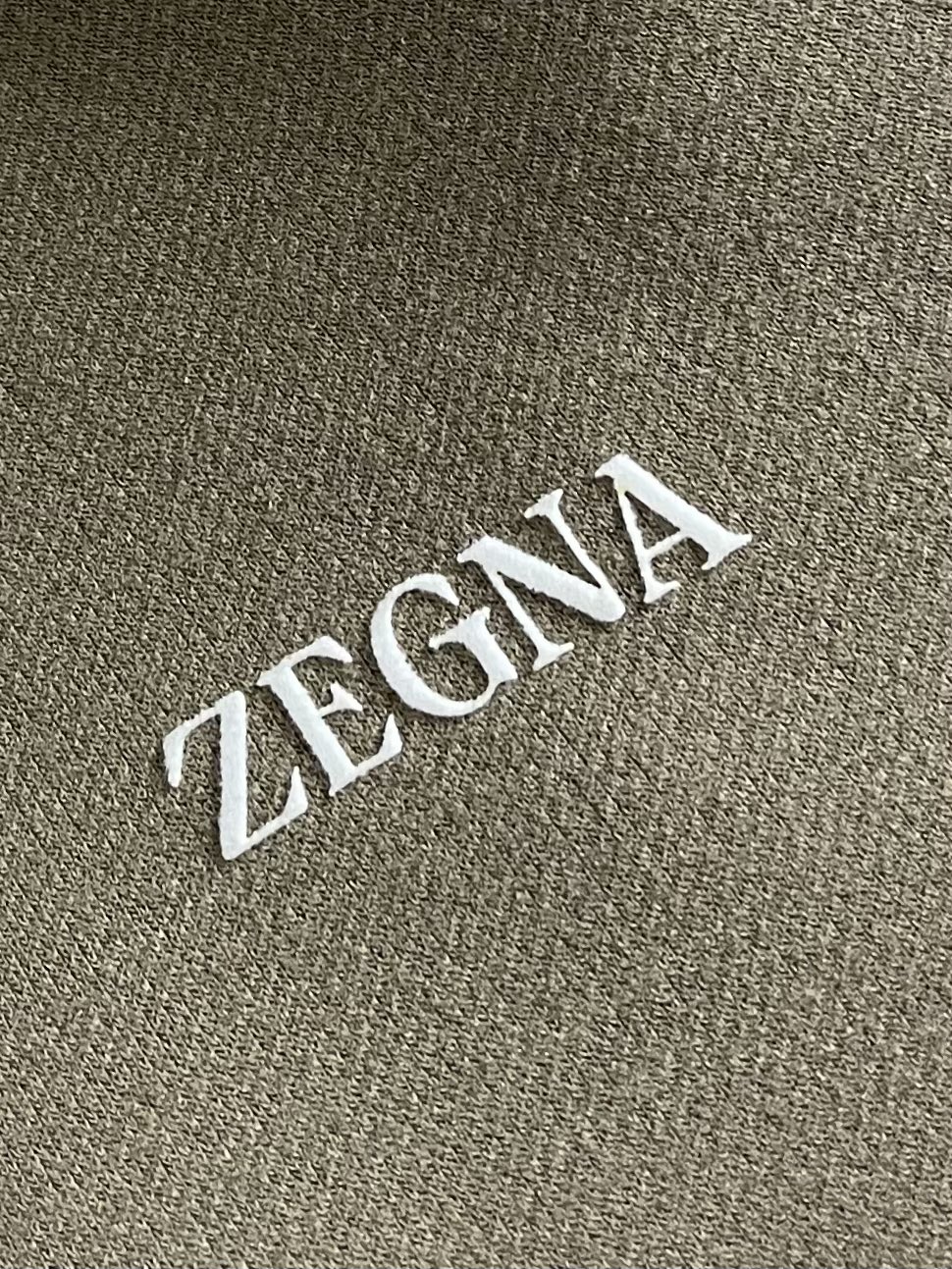 Zegna 2025fw秋冬新品圆领短袖T恤，时尚休闲打底衫，进口优质澳绒打造，给您羊绒般的呵护、非常贴