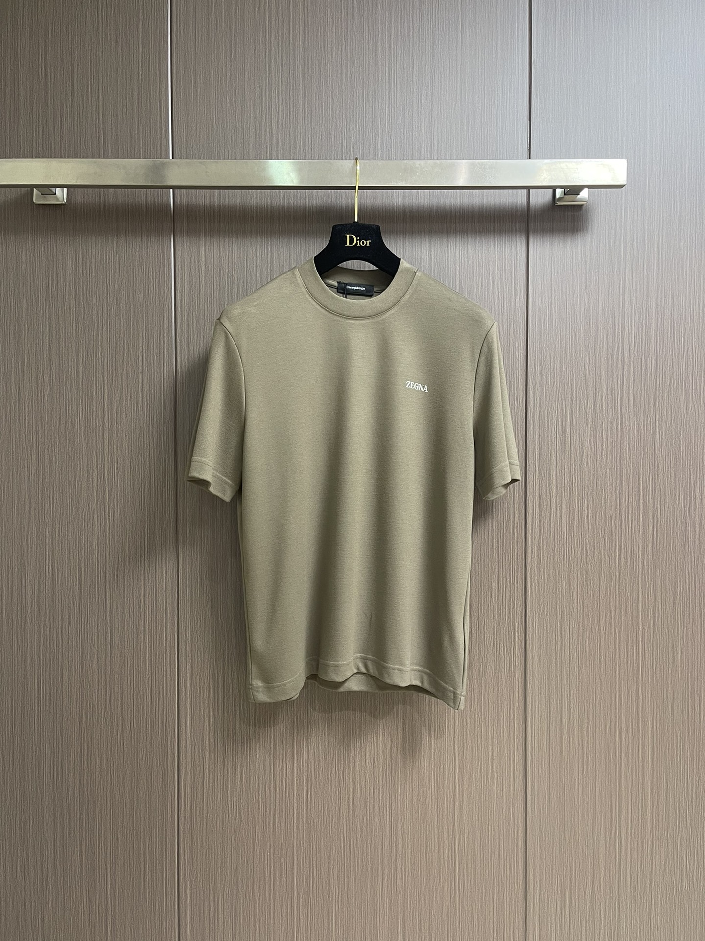 Zegna 2025fw秋冬新品圆领短袖T恤，时尚休闲打底衫，进口优质澳绒打造，给您羊绒般的呵护、非常贴